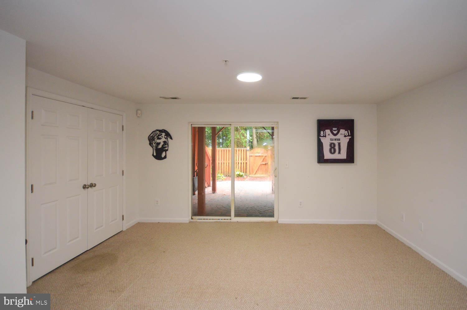 HUNTINGTON RIDGE - Residential