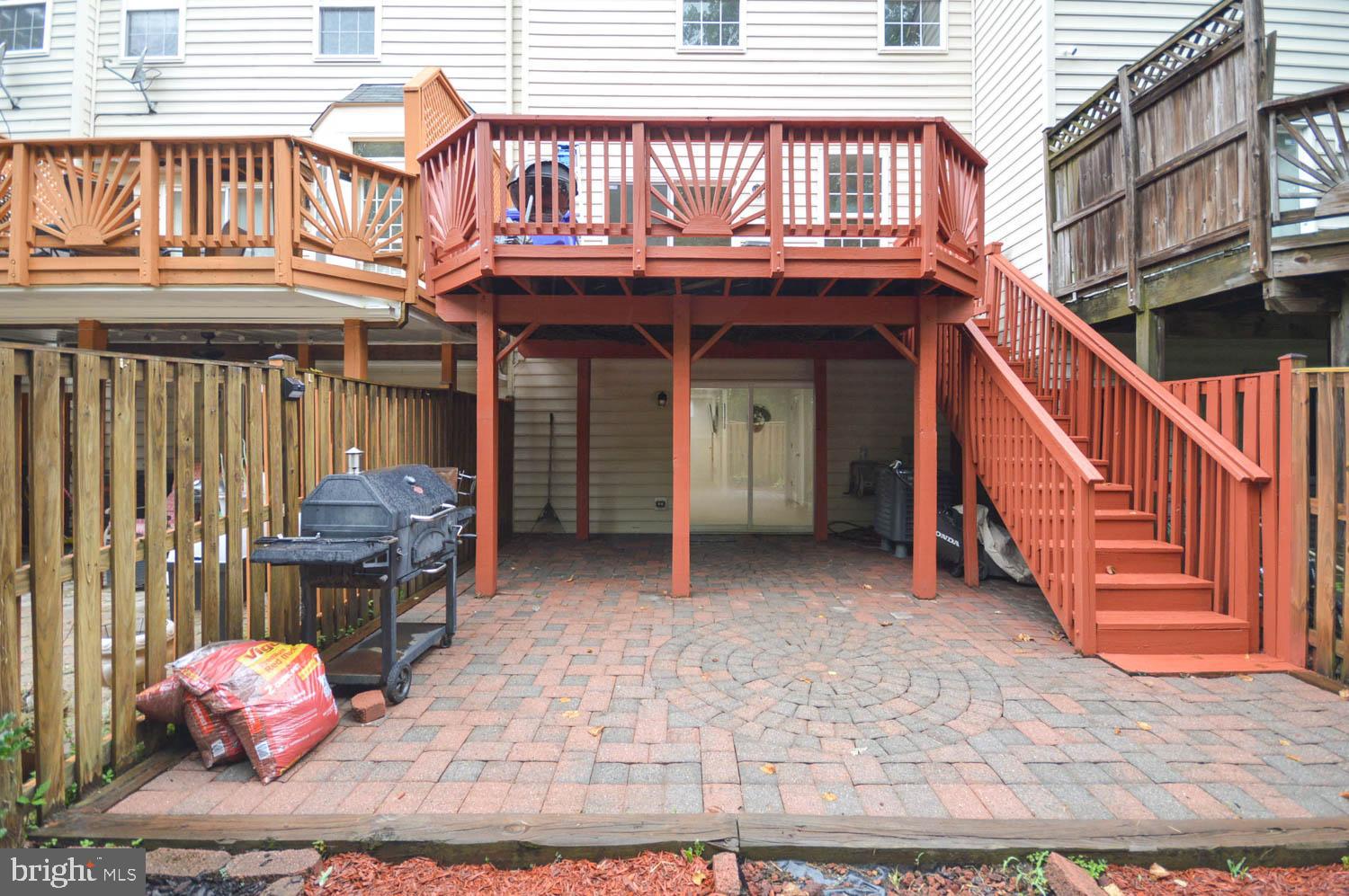 HUNTINGTON RIDGE - Residential