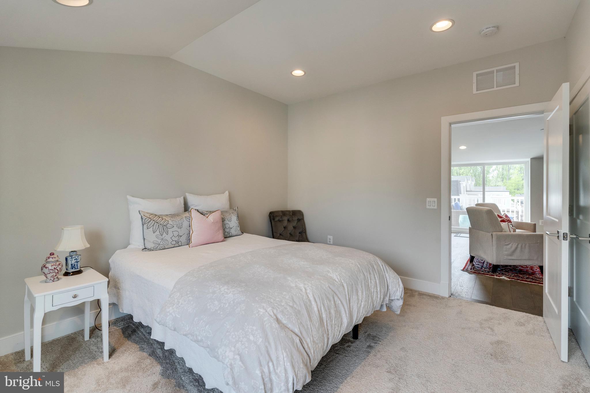 GROSVENOR PARK - Residential