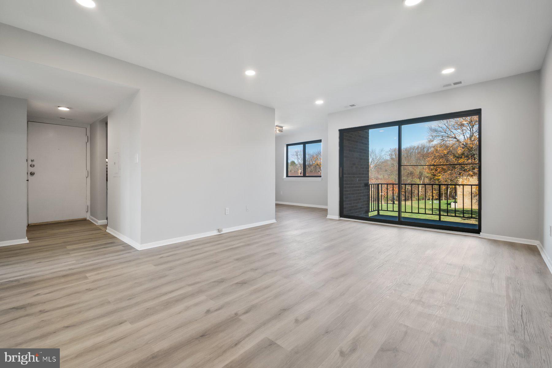 TREOVER CONDOMINIUM - Residential