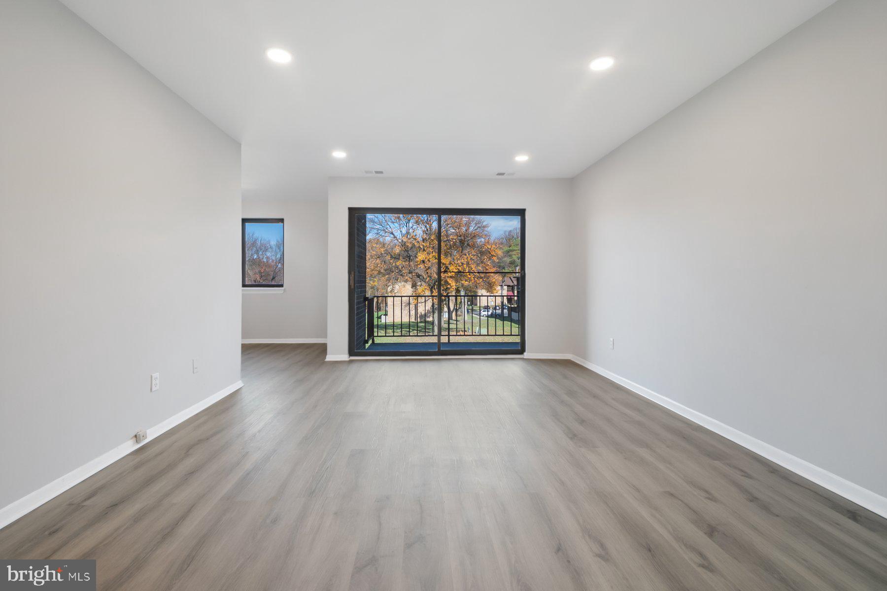 TREOVER CONDOMINIUM - Residential