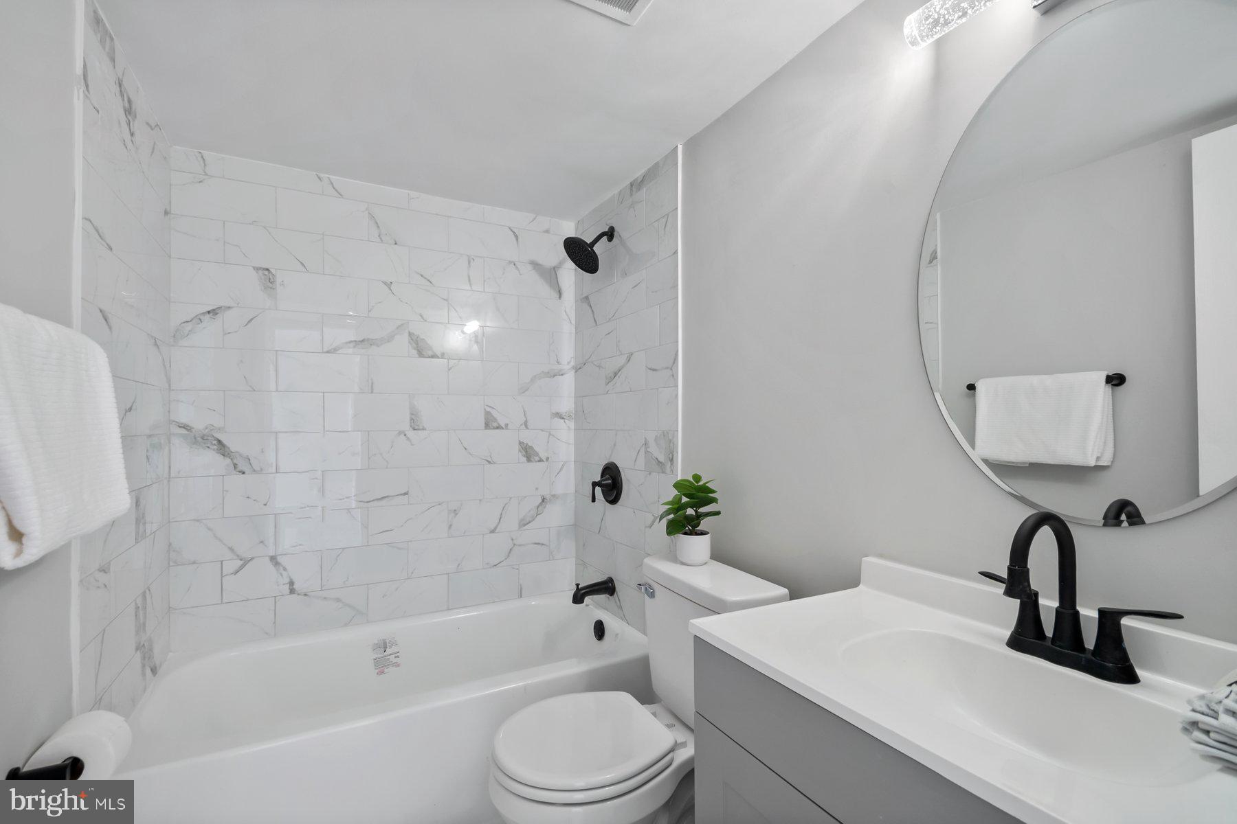 TREOVER CONDOMINIUM - Residential