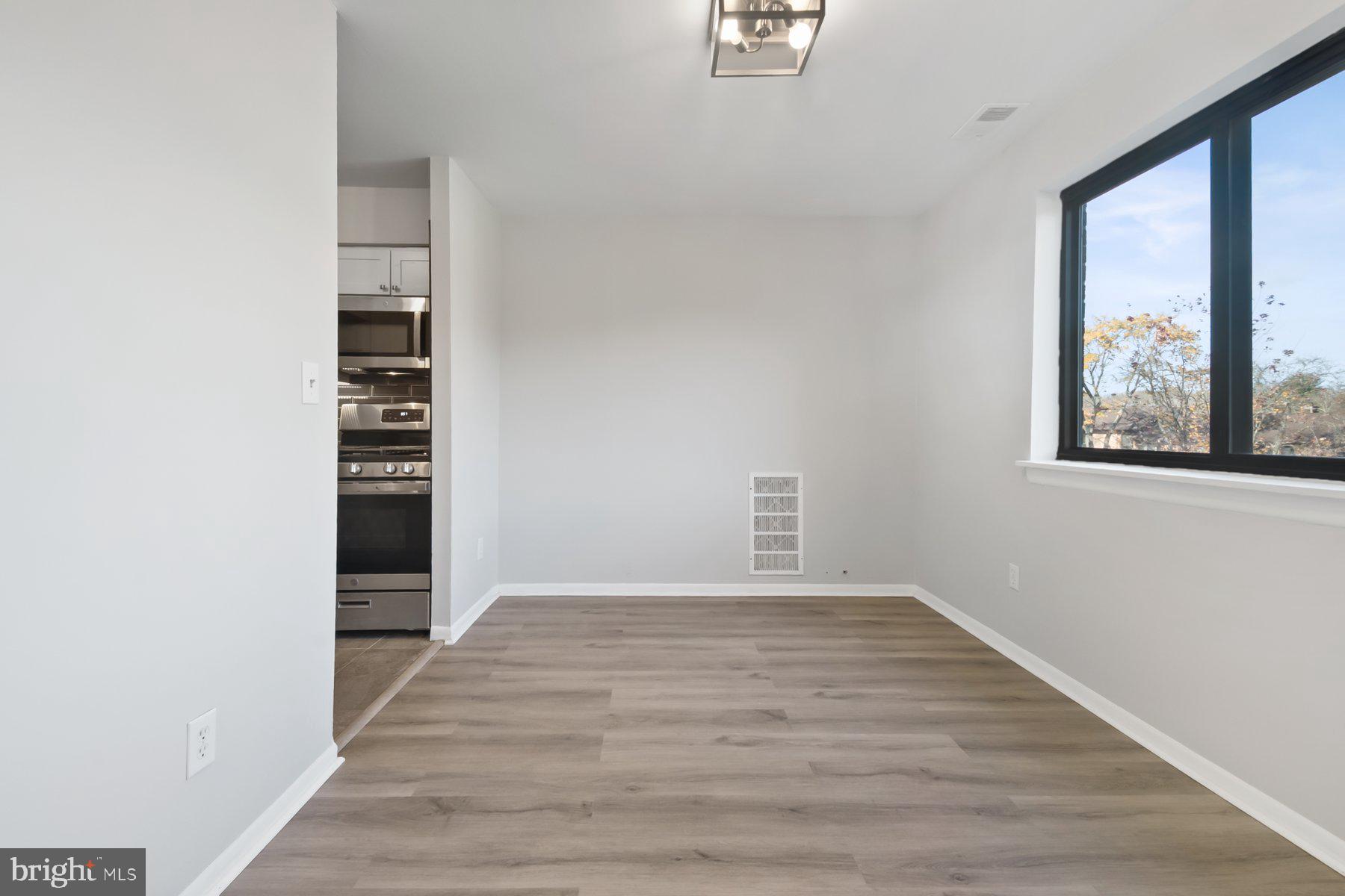 TREOVER CONDOMINIUM - Residential