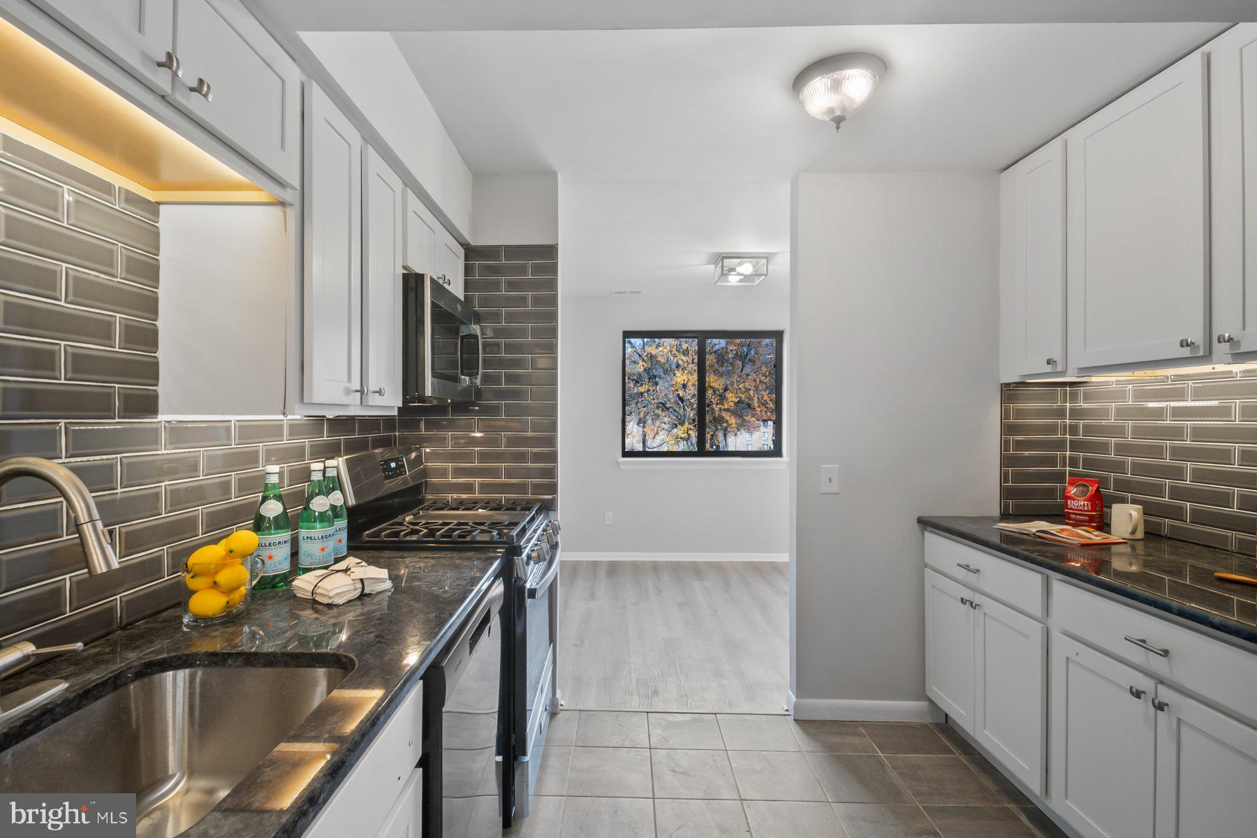 TREOVER CONDOMINIUM - Residential