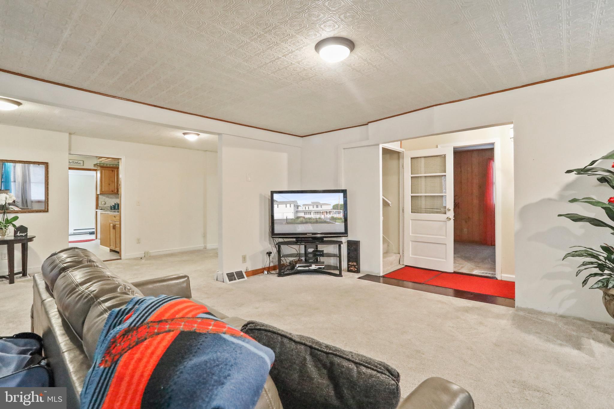 HAGERSTOWN - Residential