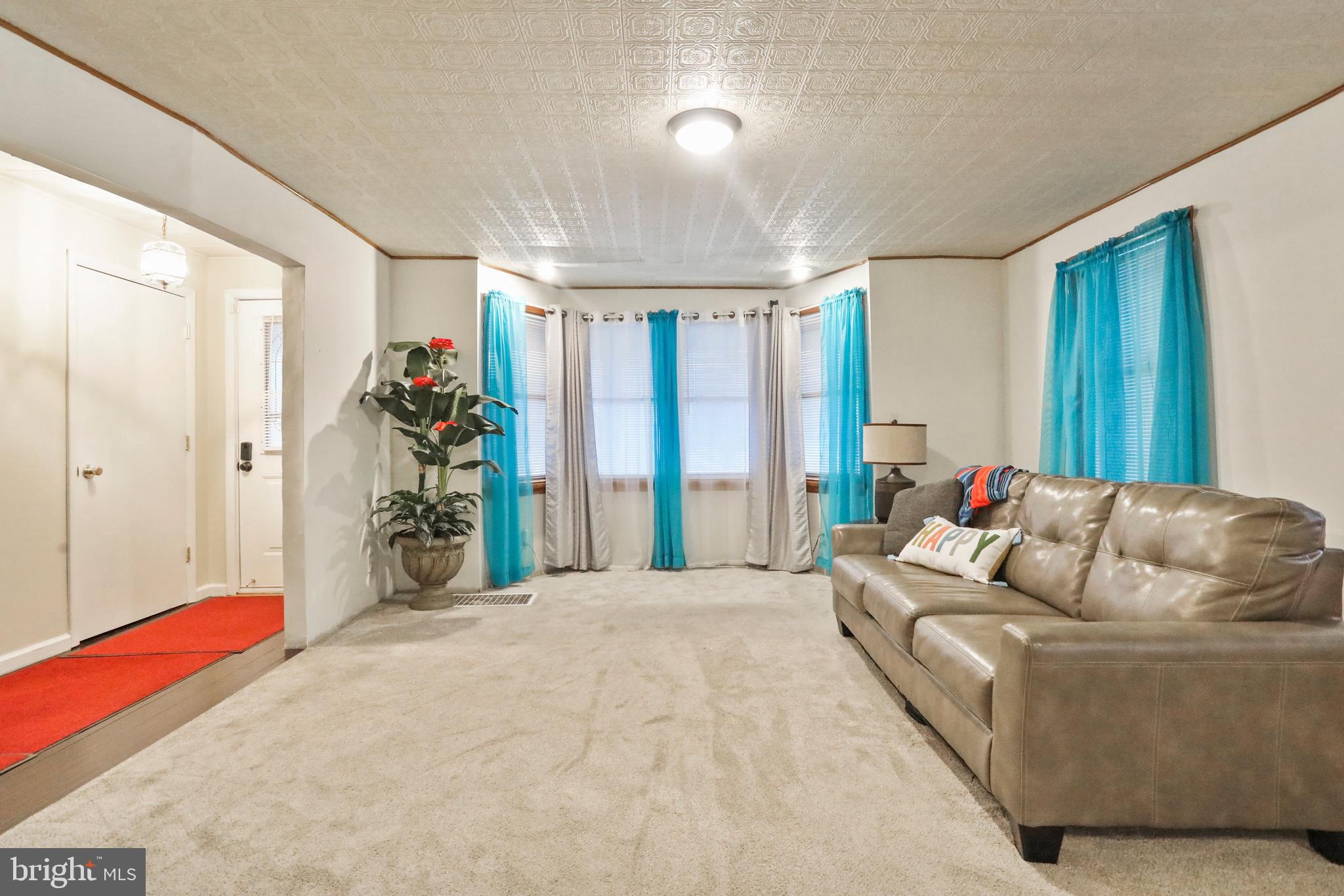 HAGERSTOWN - Residential