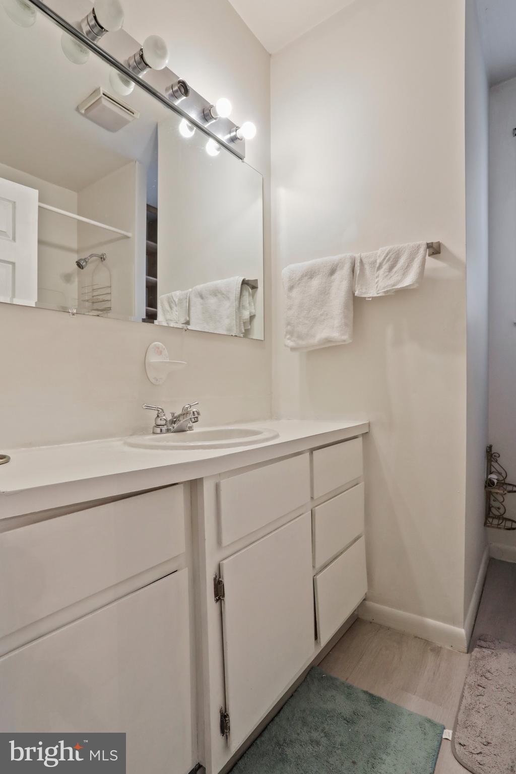 HAGERSTOWN - Residential