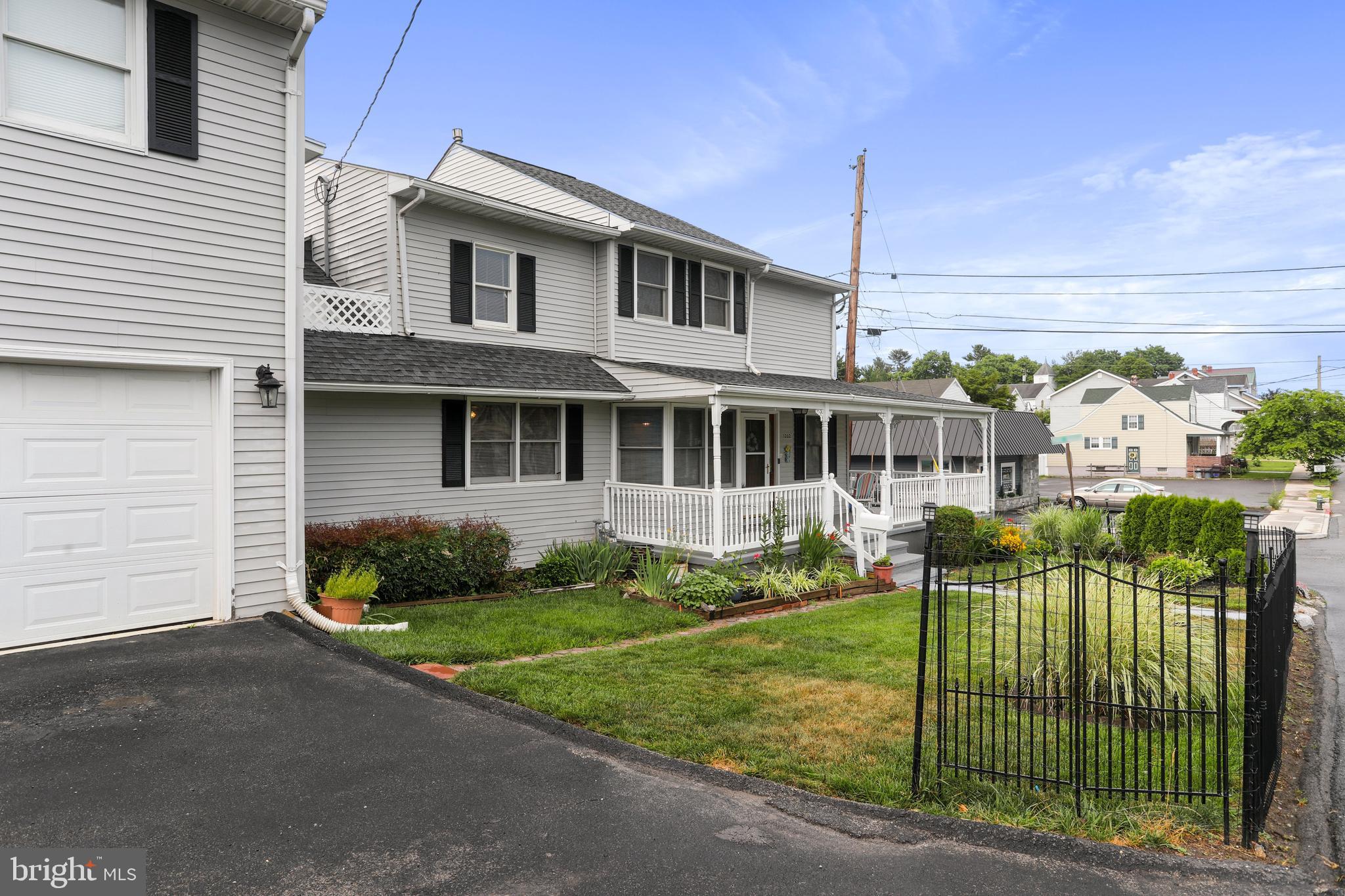 HAGERSTOWN - Residential