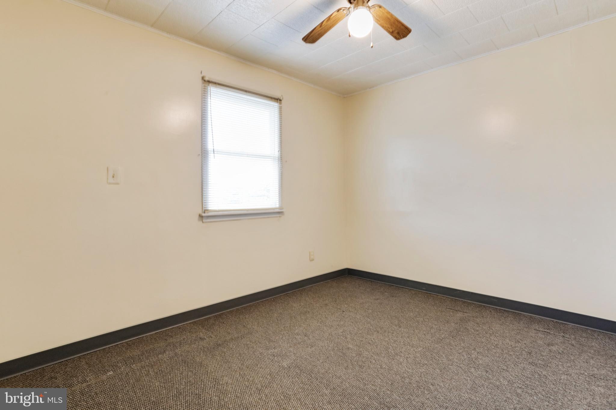 HAGERSTOWN - Residential