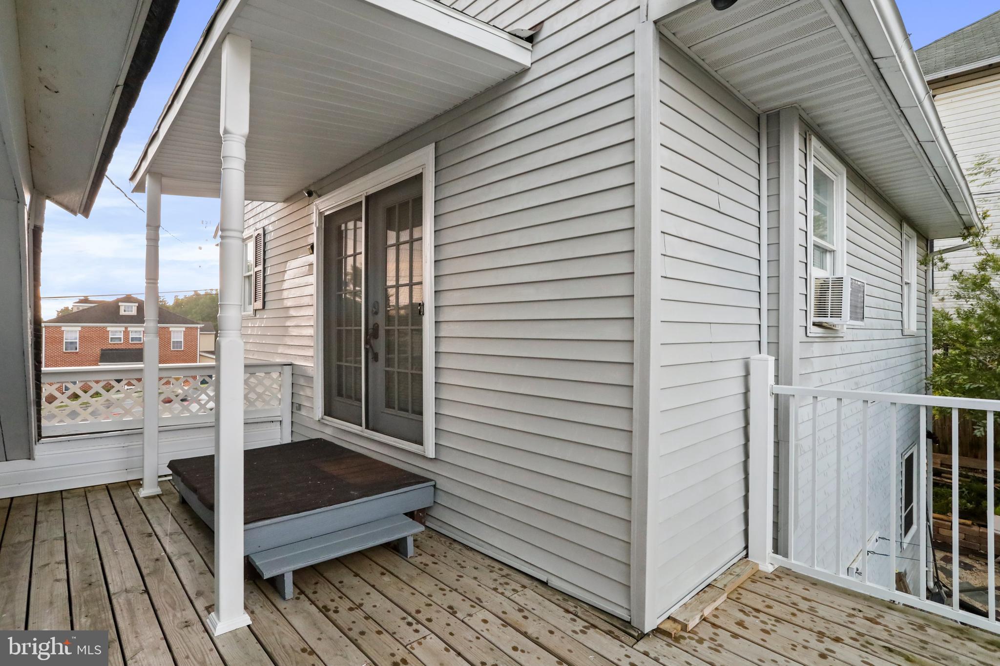 HAGERSTOWN - Residential