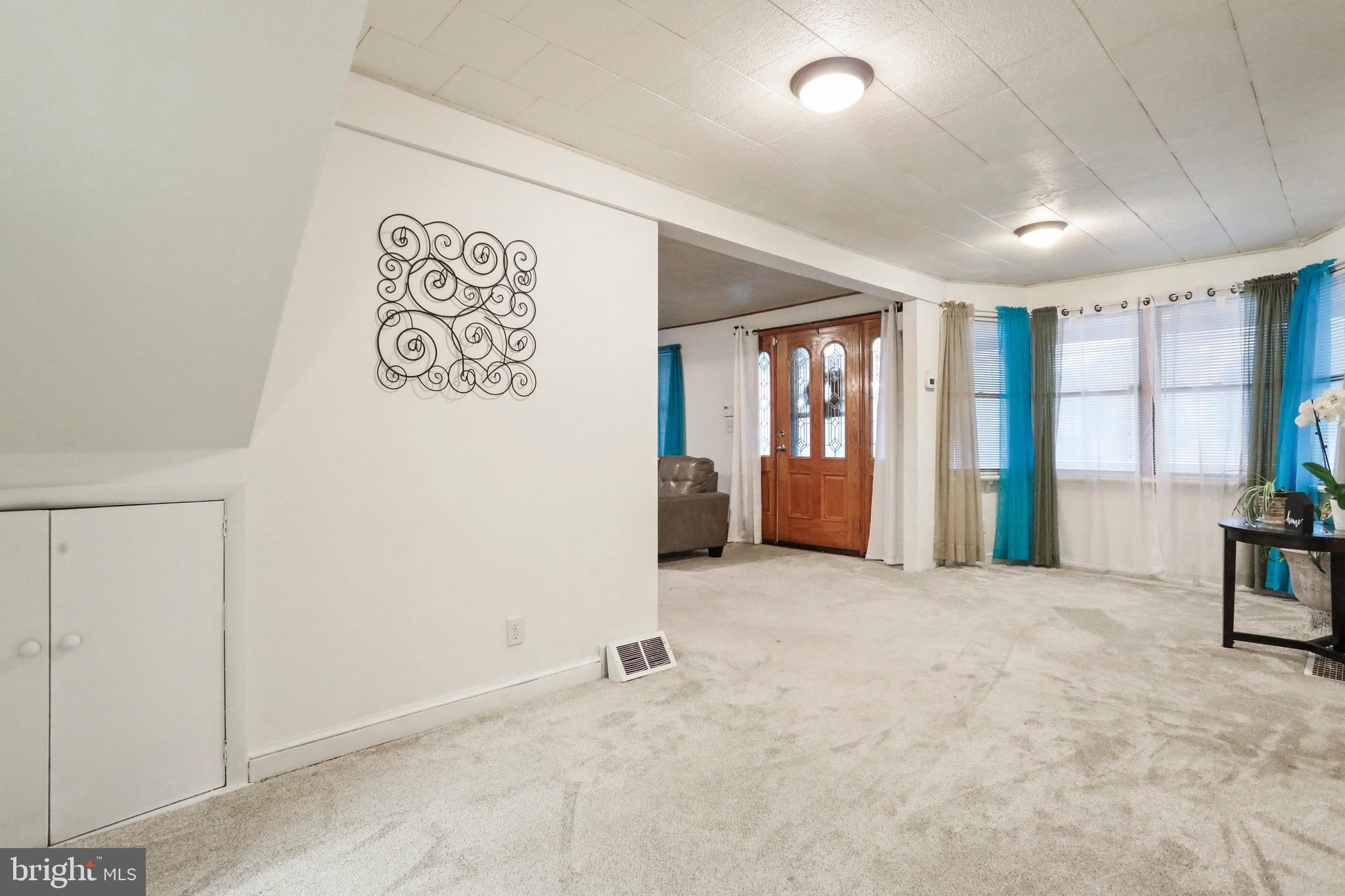 HAGERSTOWN - Residential