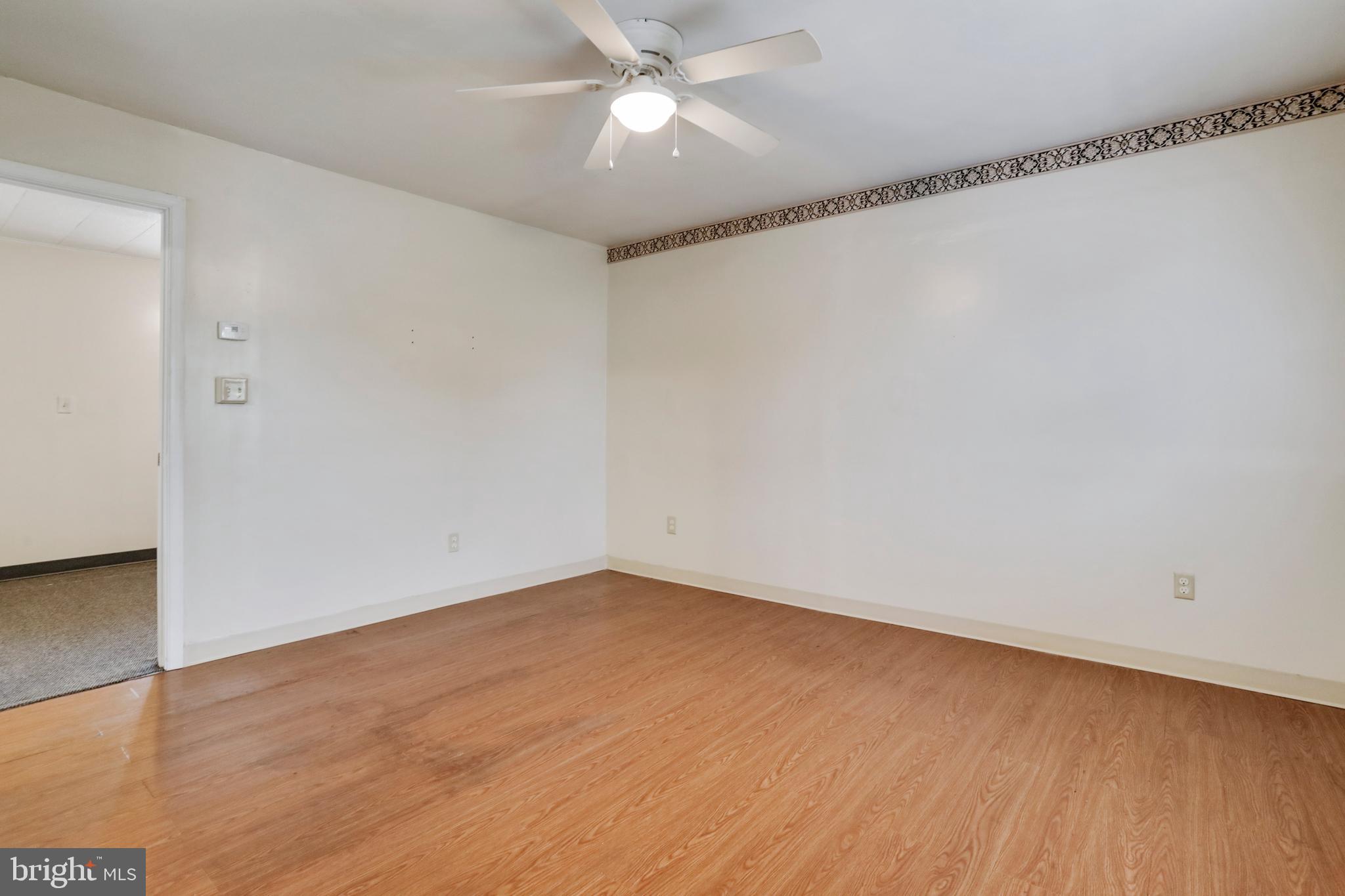 HAGERSTOWN - Residential