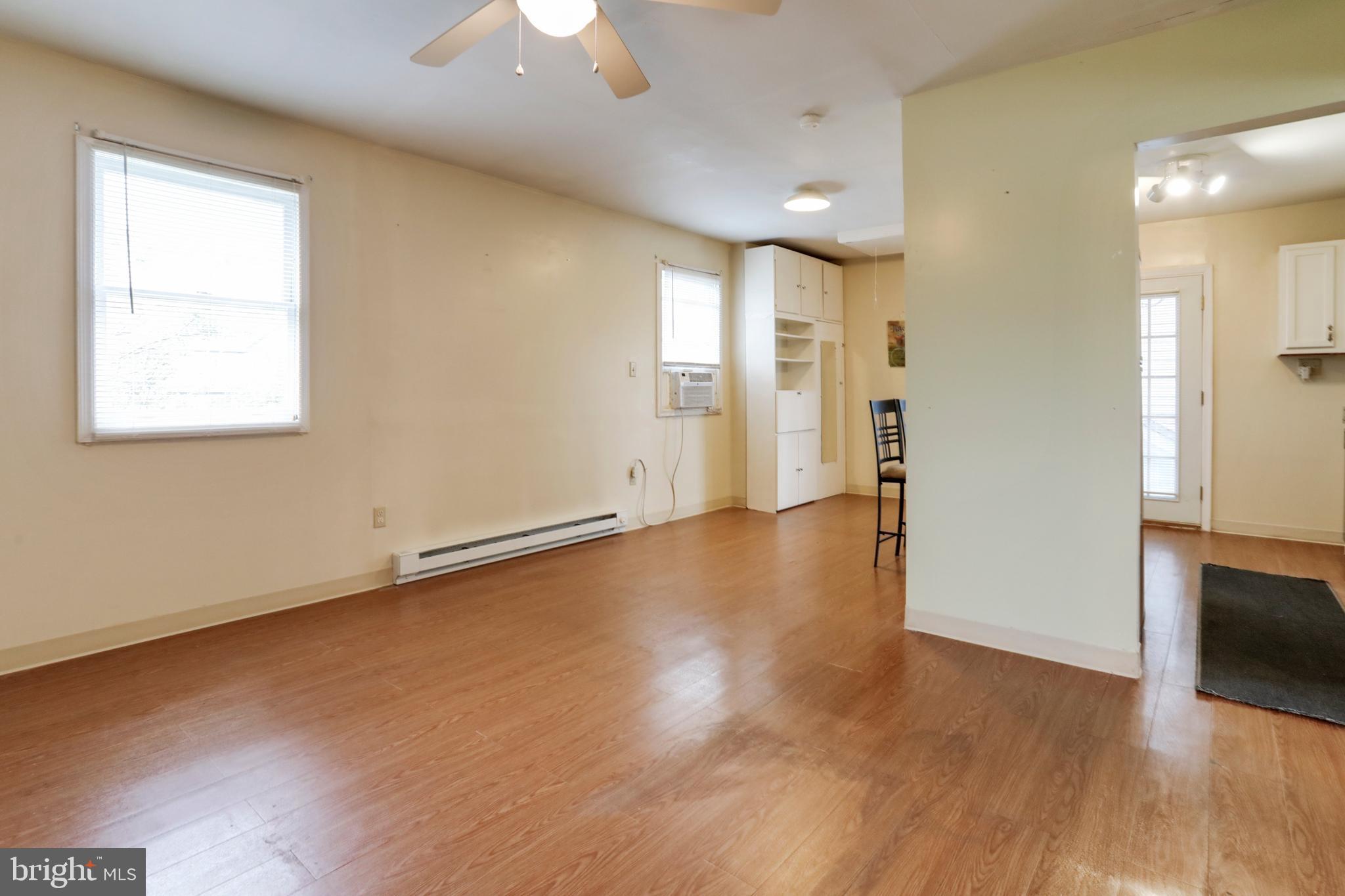 HAGERSTOWN - Residential