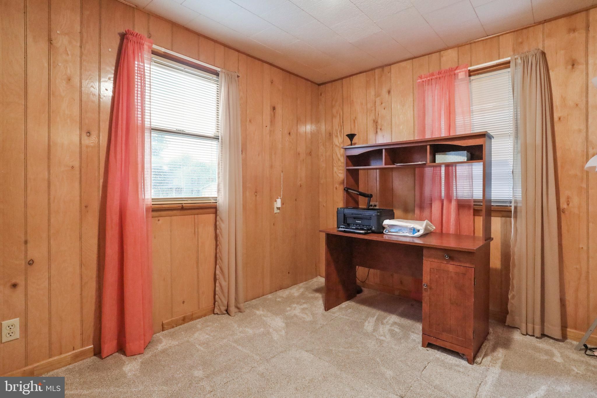 HAGERSTOWN - Residential