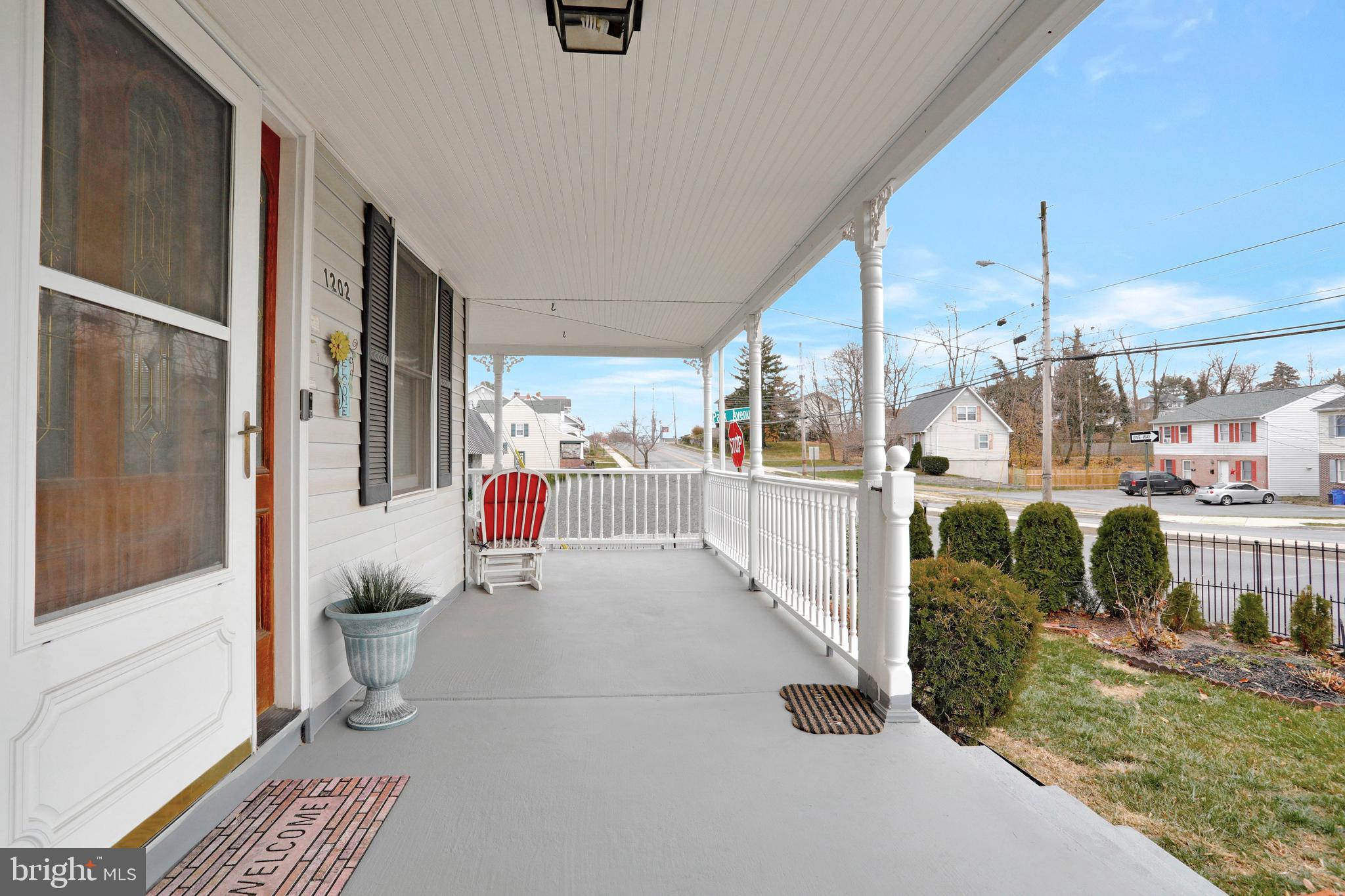 HAGERSTOWN - Residential