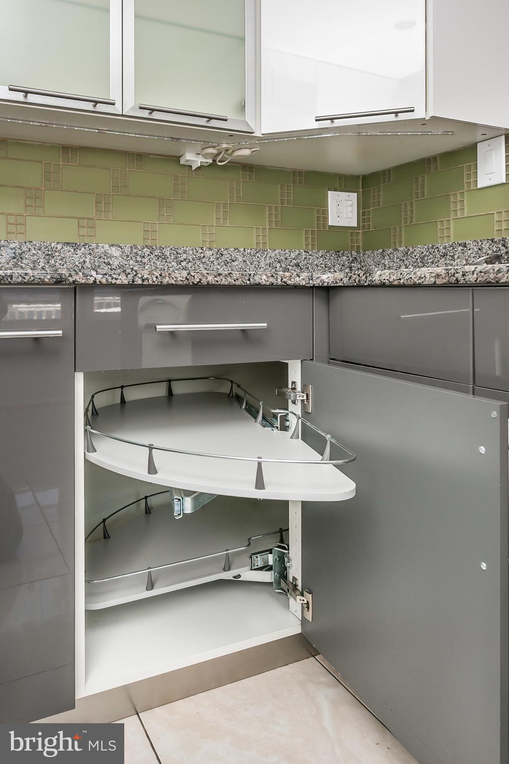 TIMBER GROVE - Residential