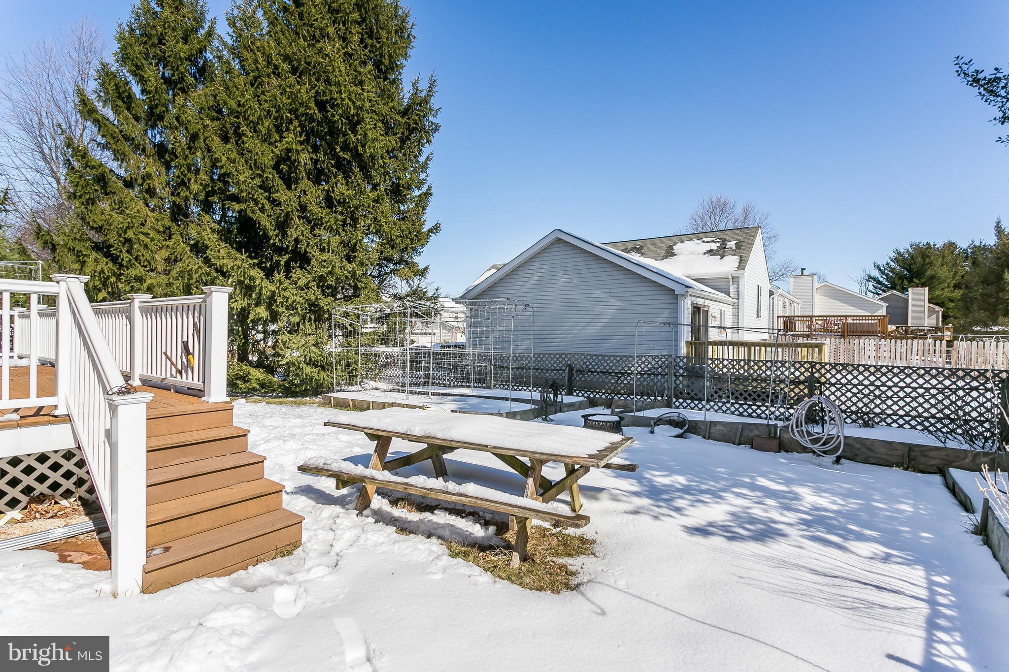 TIMBER GROVE - Residential