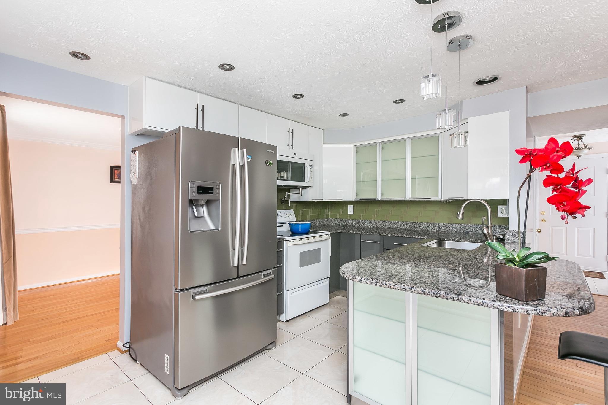 TIMBER GROVE - Residential