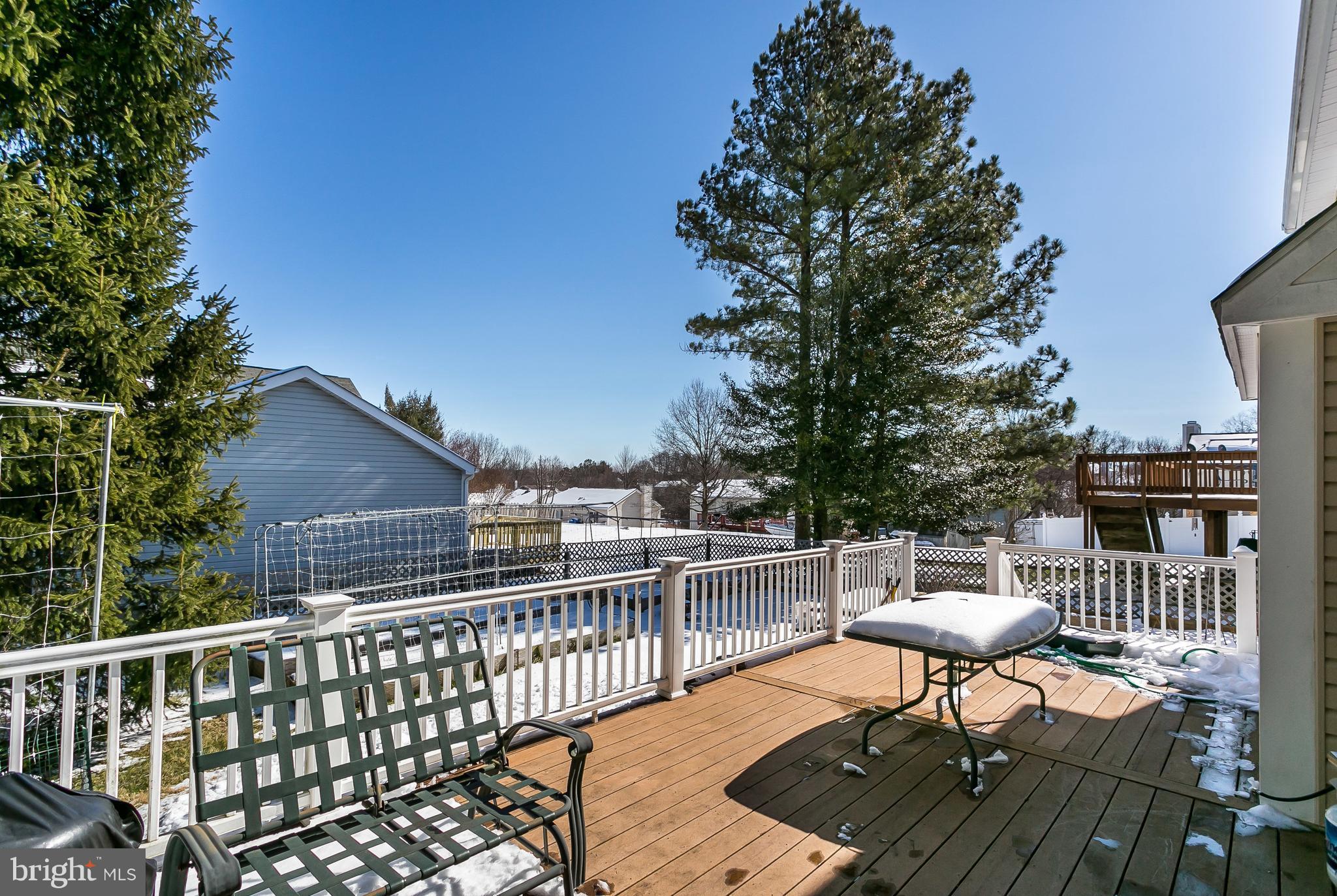 TIMBER GROVE - Residential