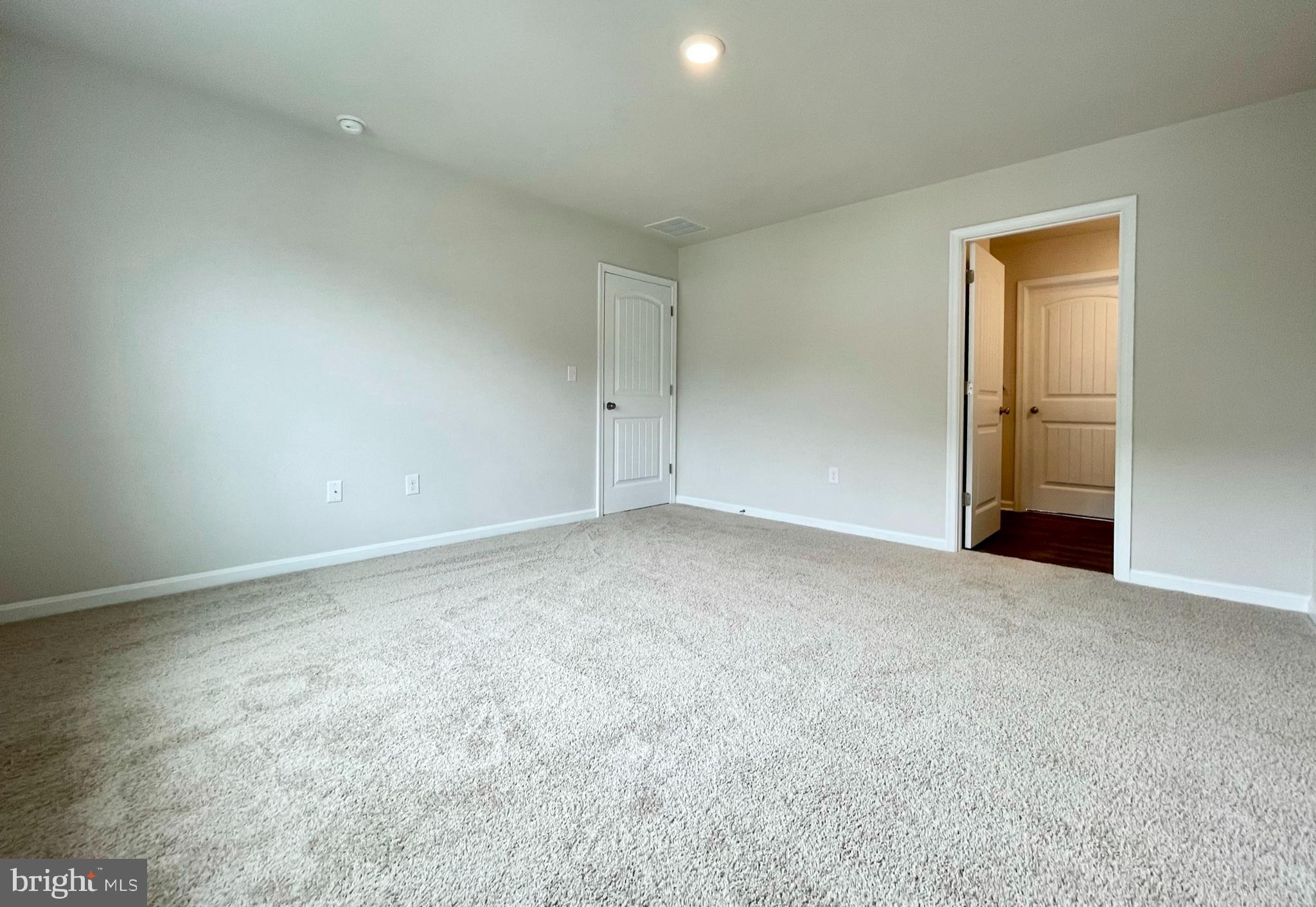 THE VILLAGE AT CHESTERTOWN - Residential