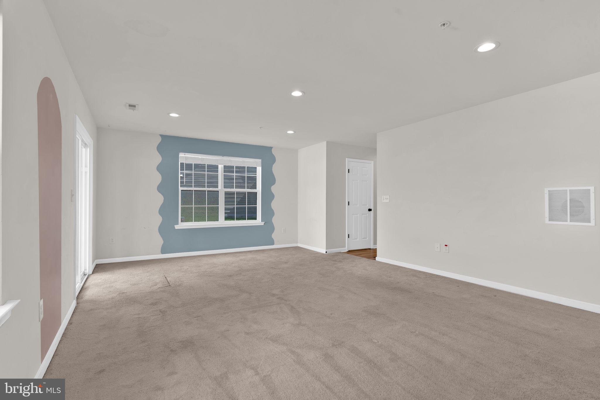 PRINCE FREDERICK CROSSING - Residential