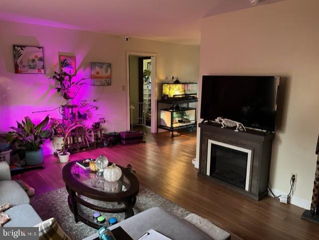PARK FOREST VILLAGE - Residential