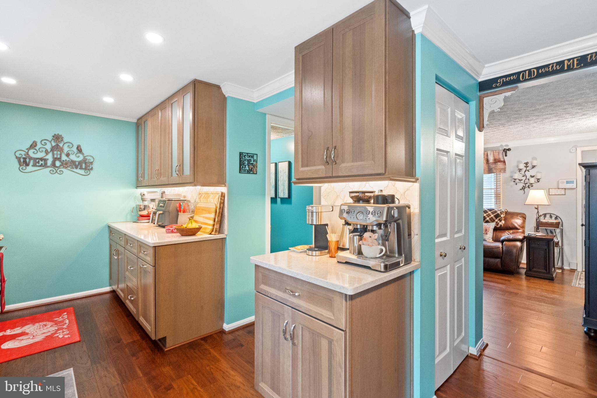 NEWINGTON FOREST - Residential