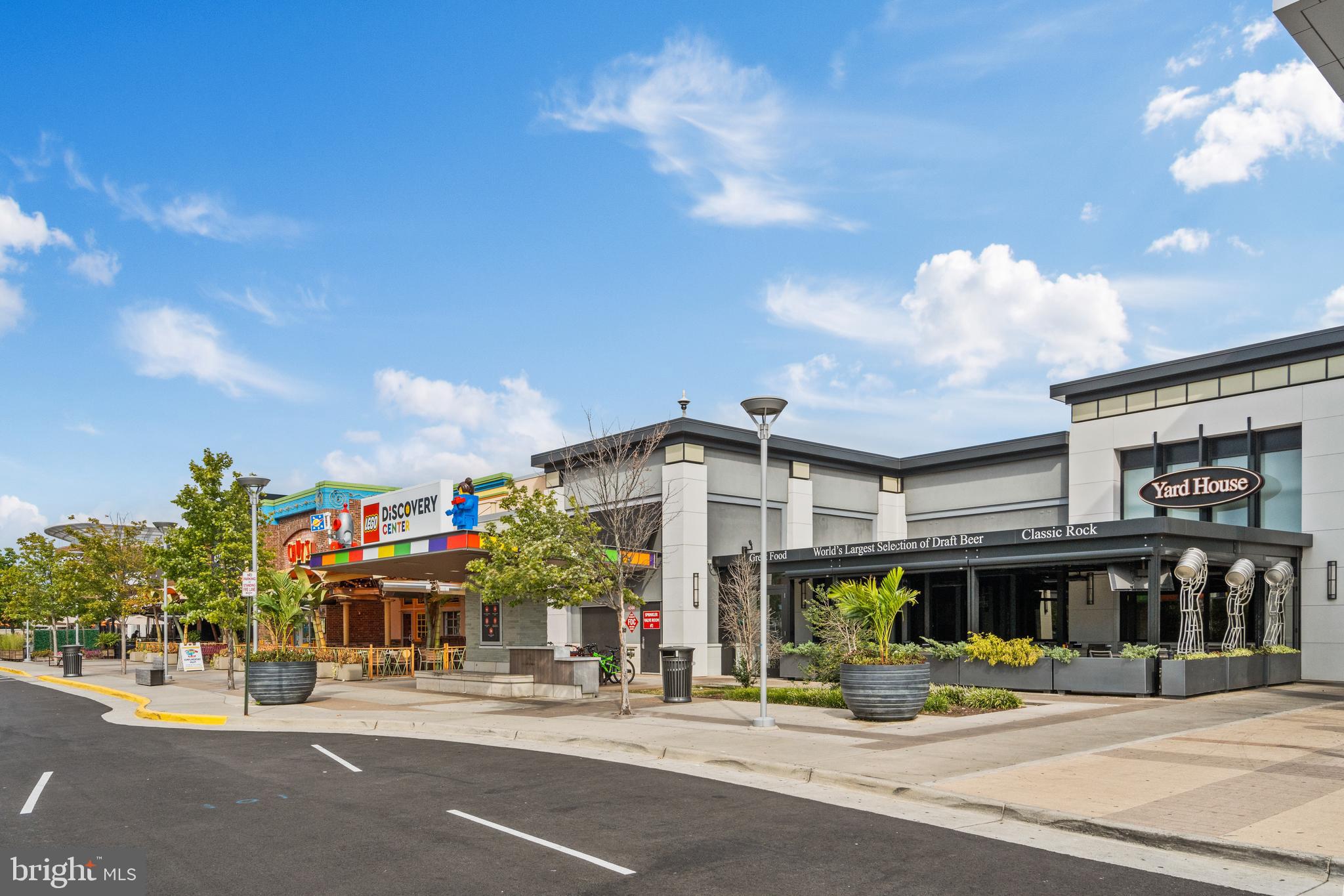 NEWINGTON FOREST - Residential