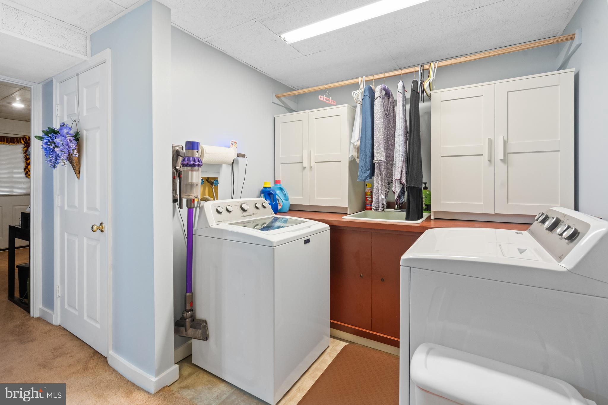 NEWINGTON FOREST - Residential