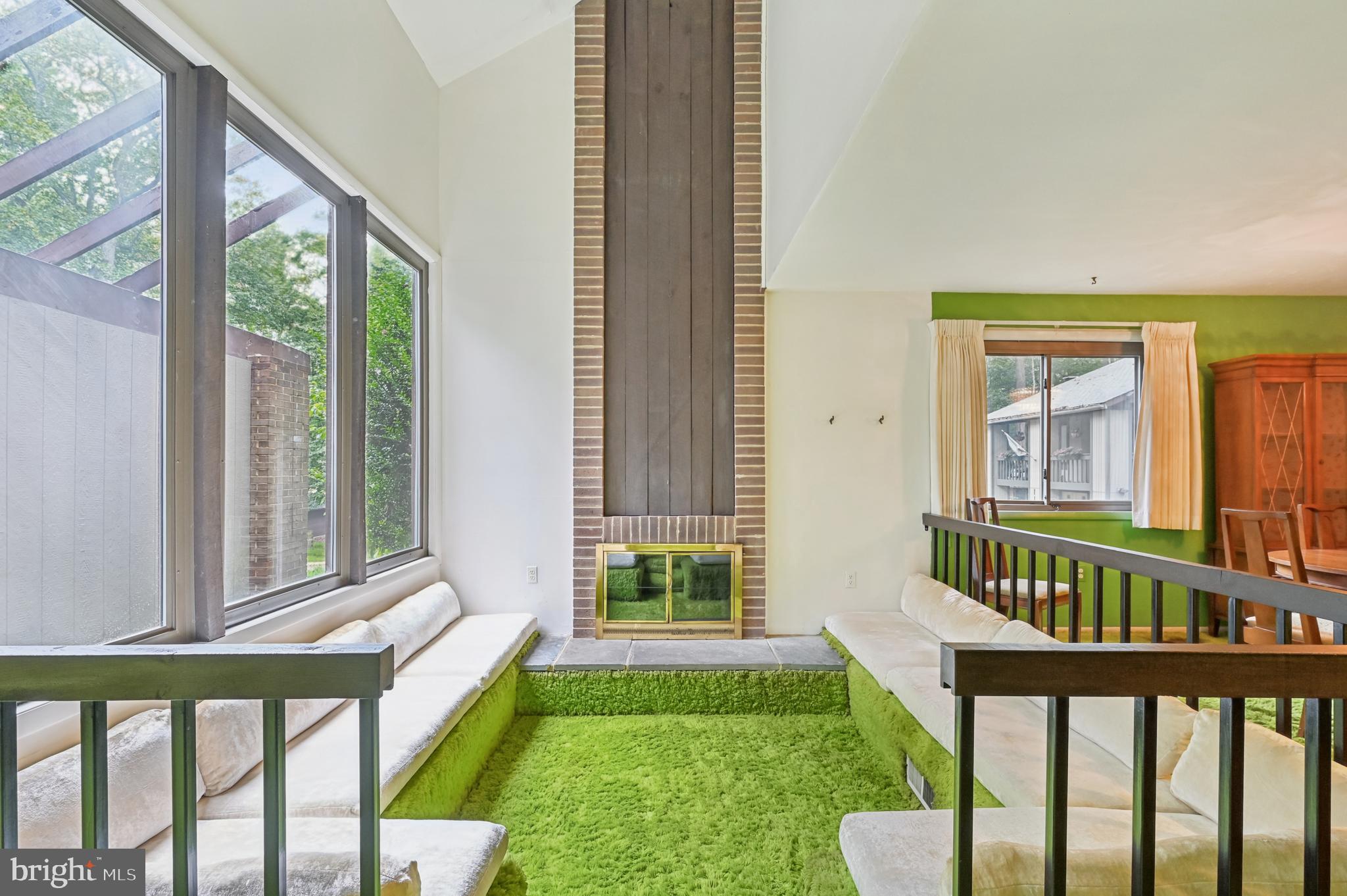 VILLAGE OF HARPERS CHOICE - Residential