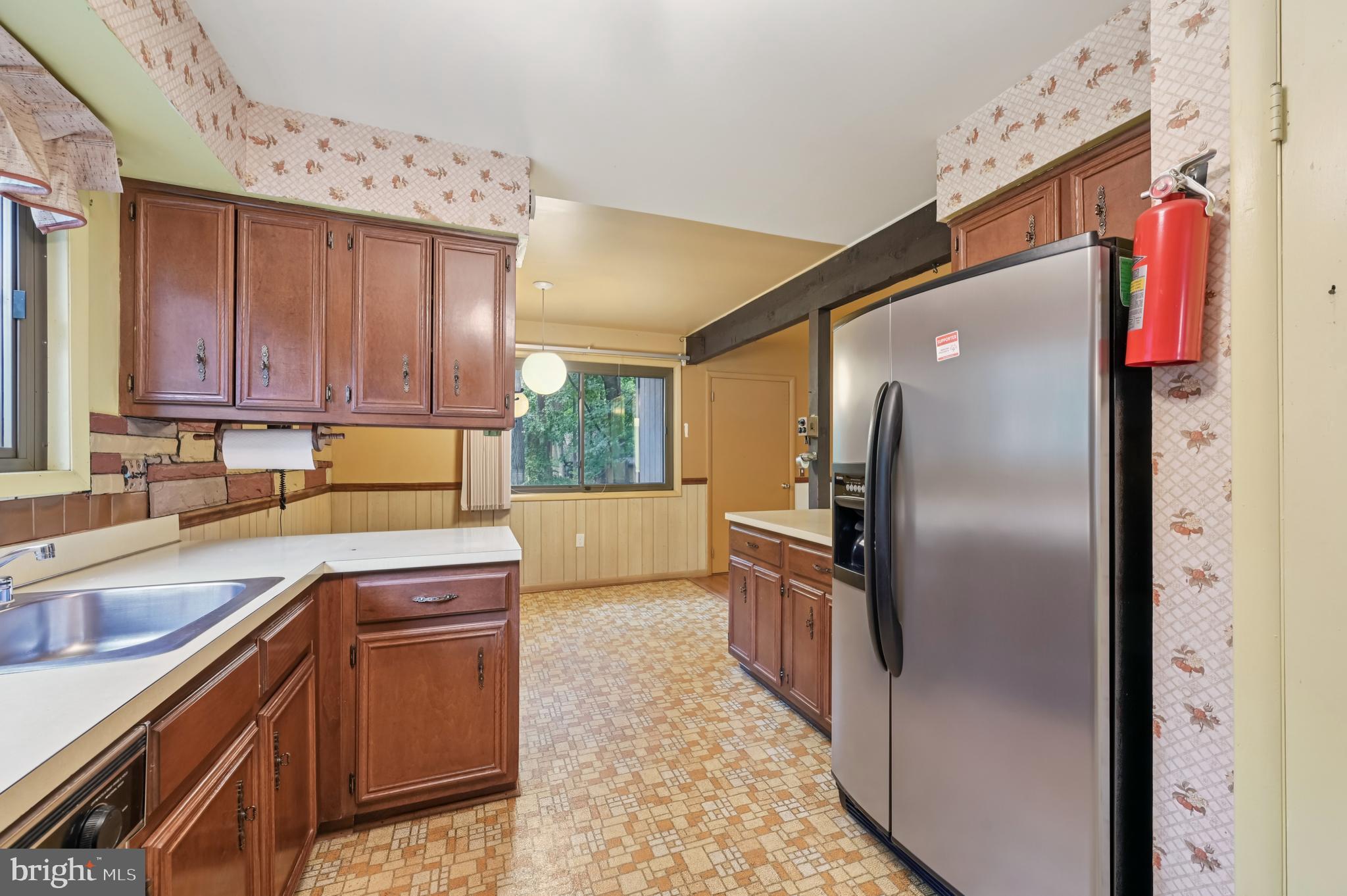 VILLAGE OF HARPERS CHOICE - Residential