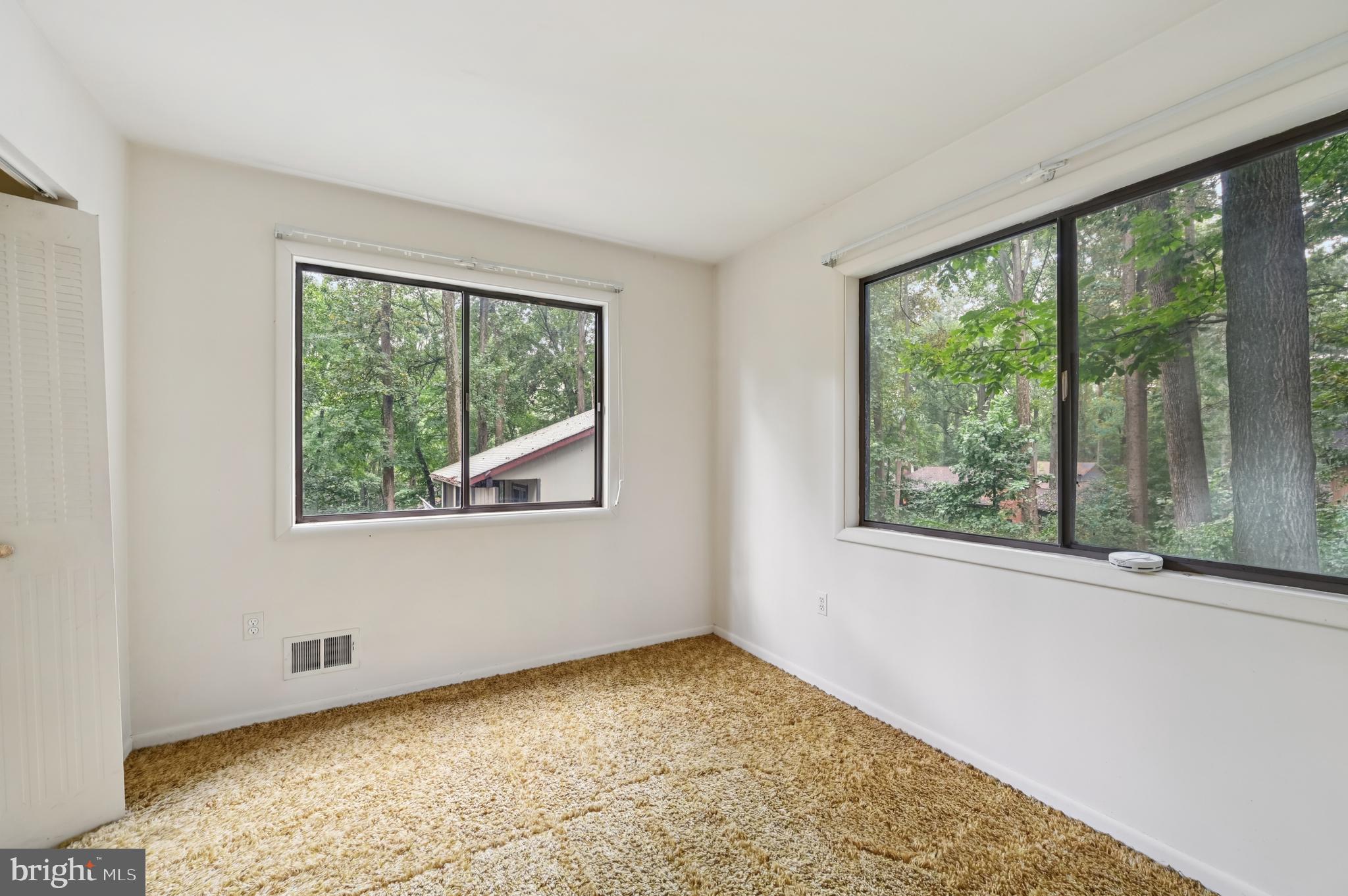 VILLAGE OF HARPERS CHOICE - Residential