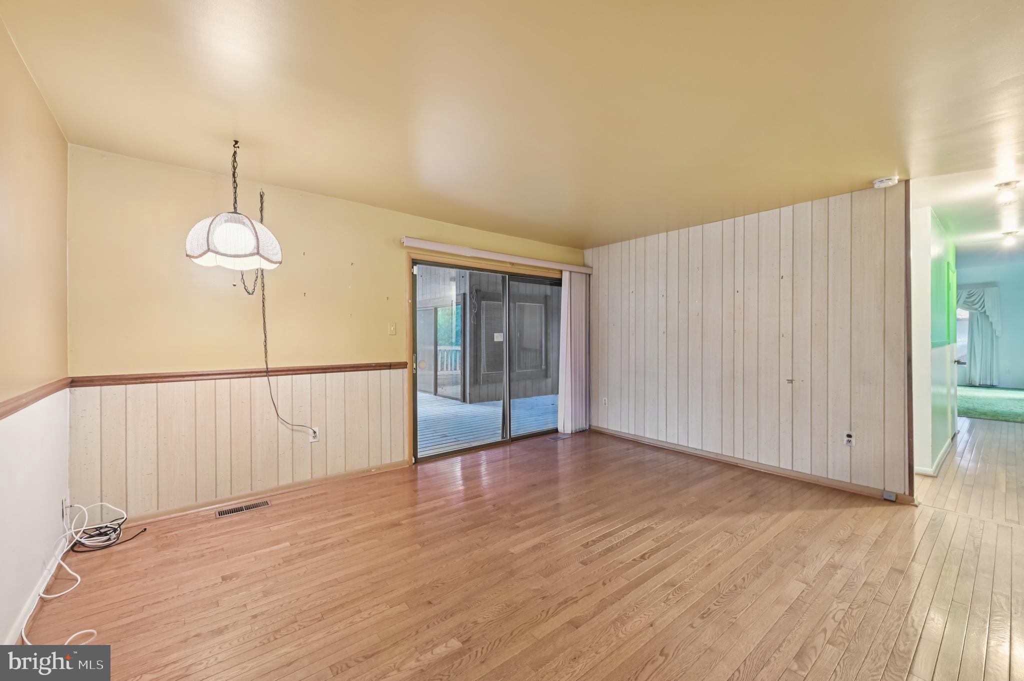 VILLAGE OF HARPERS CHOICE - Residential