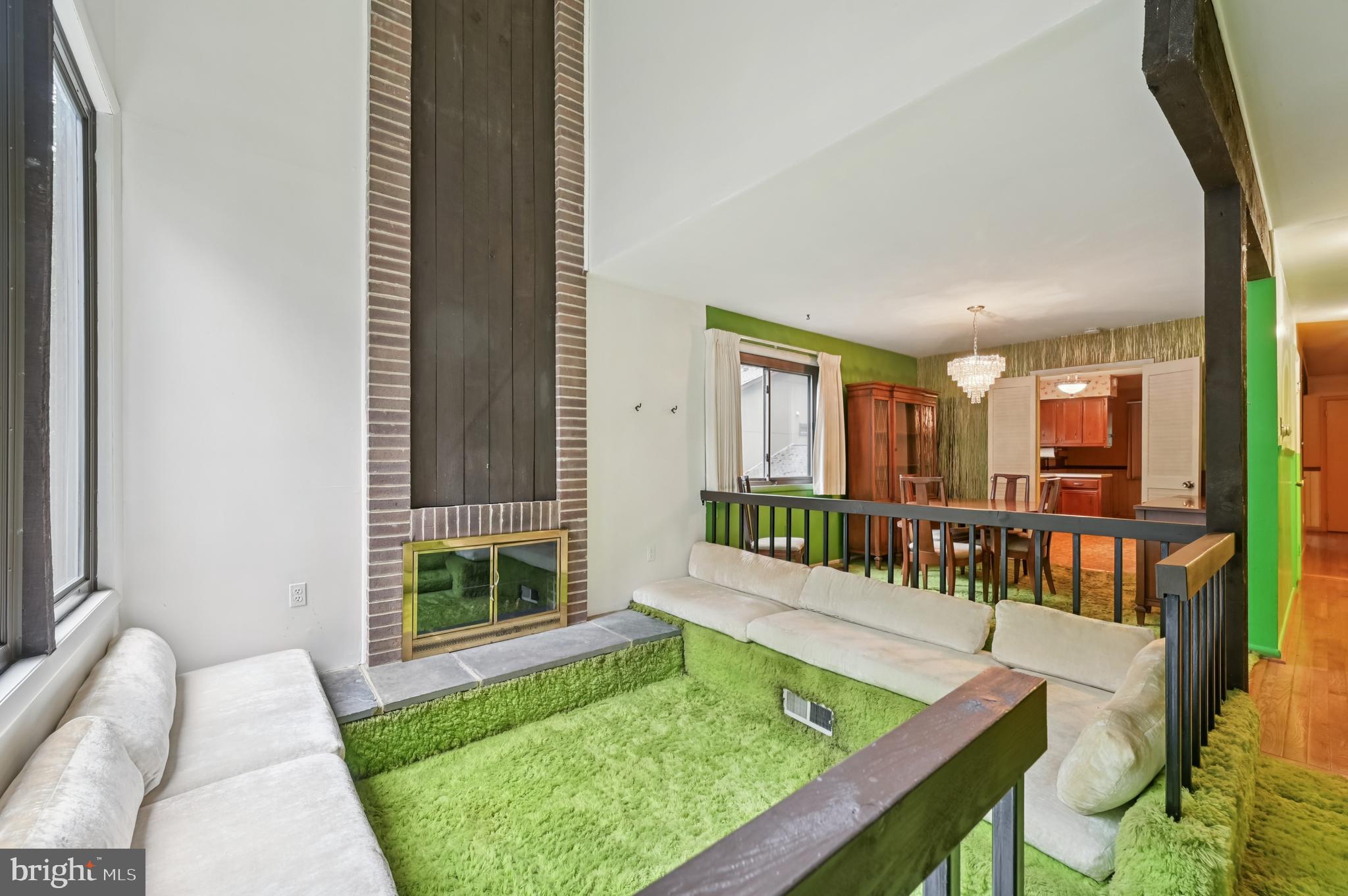 VILLAGE OF HARPERS CHOICE - Residential