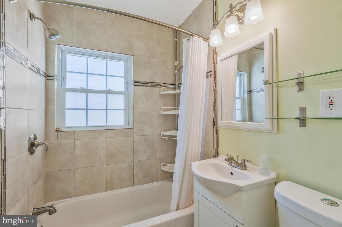 MARY MASON VILLAGE - Residential