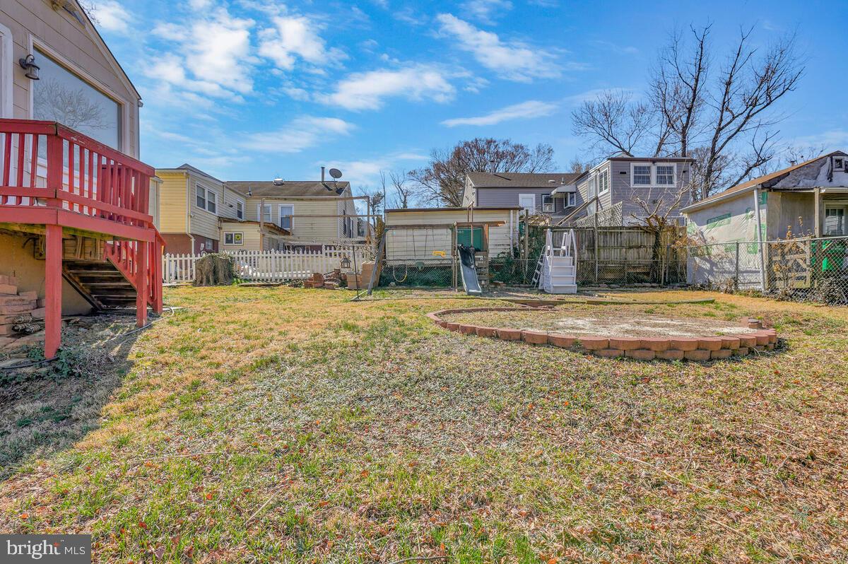 MARY MASON VILLAGE - Residential