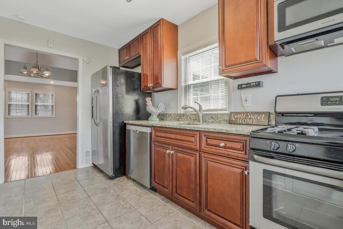 MARY MASON VILLAGE - Residential