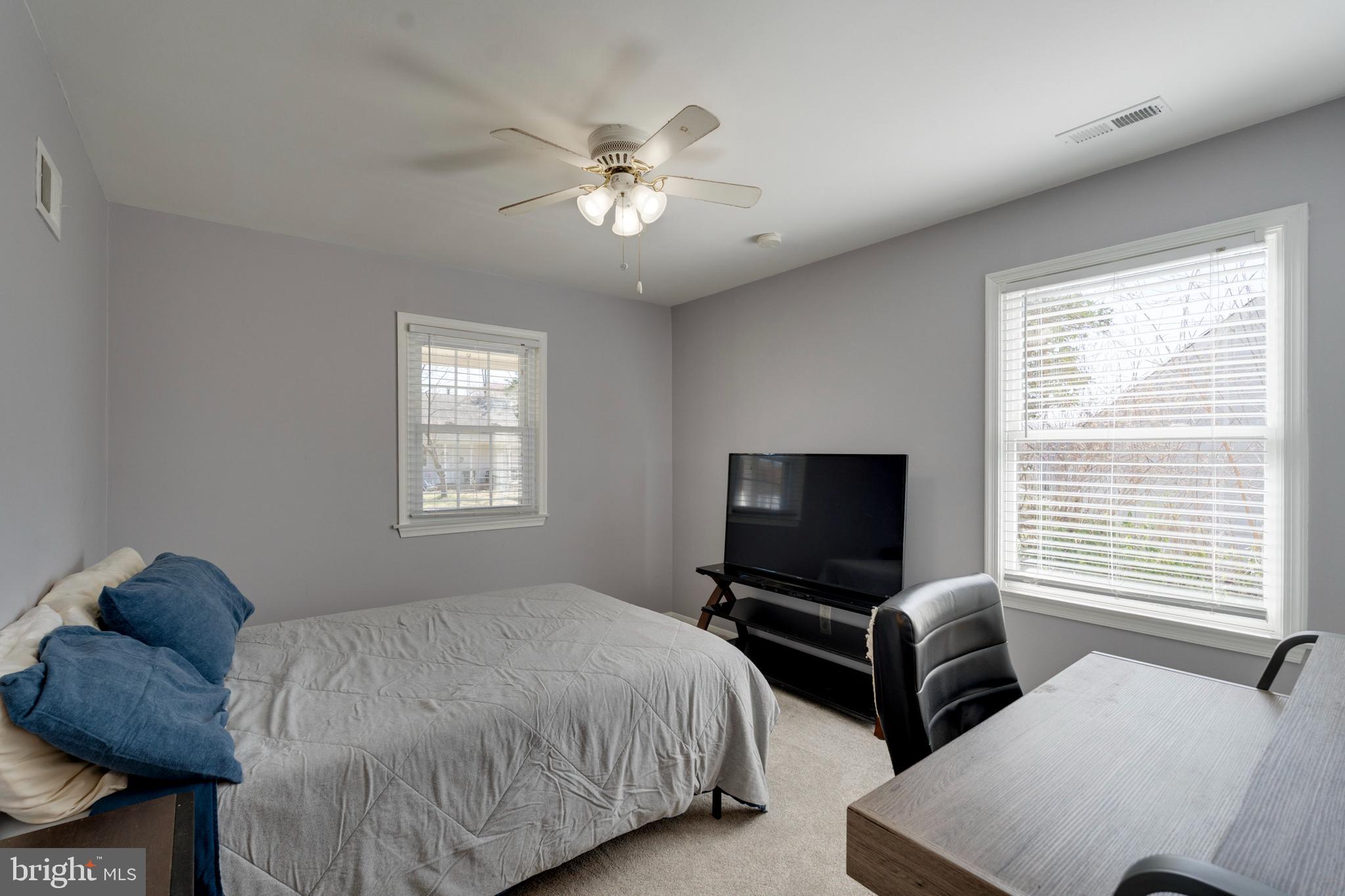 MANASSAS PARK - Residential Lease