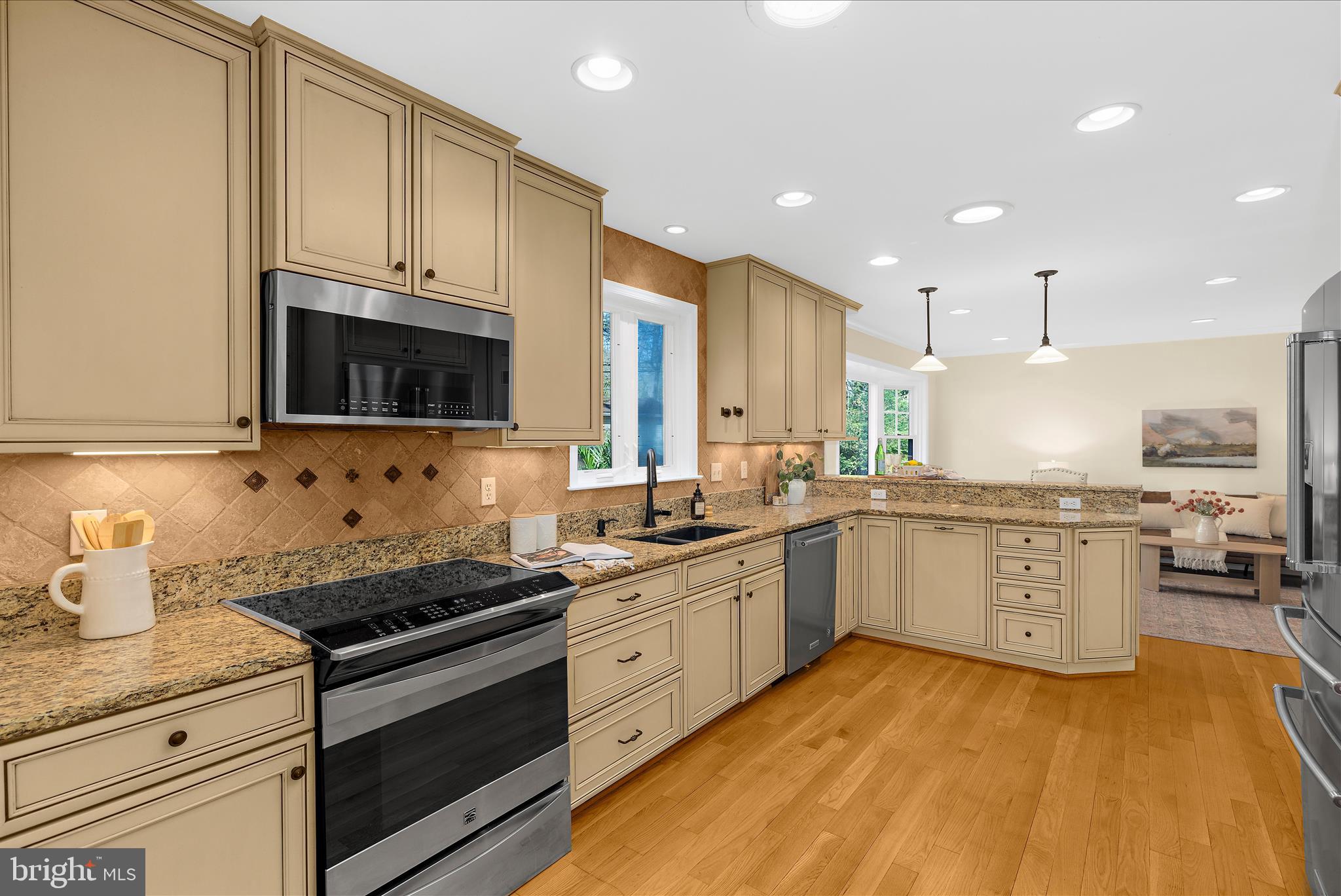 ULMSTEAD ESTATES - Residential