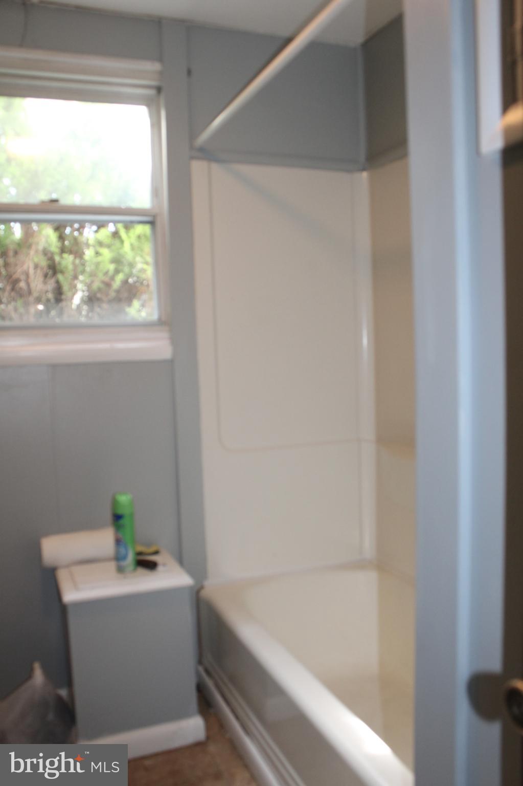 NORTH END - Residential