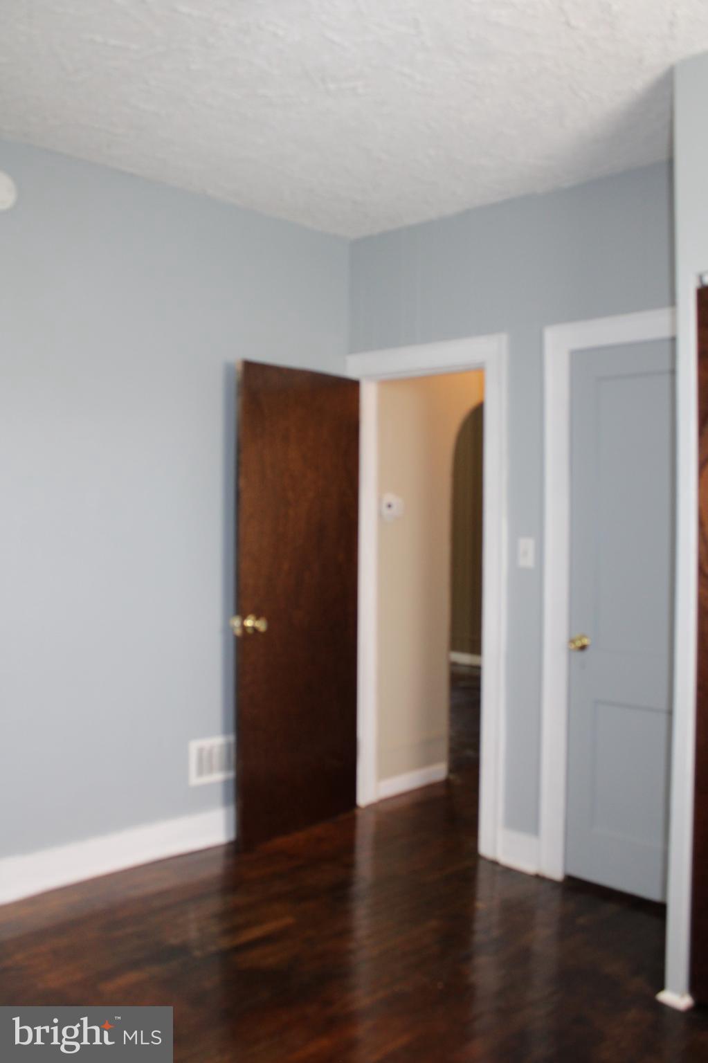 NORTH END - Residential