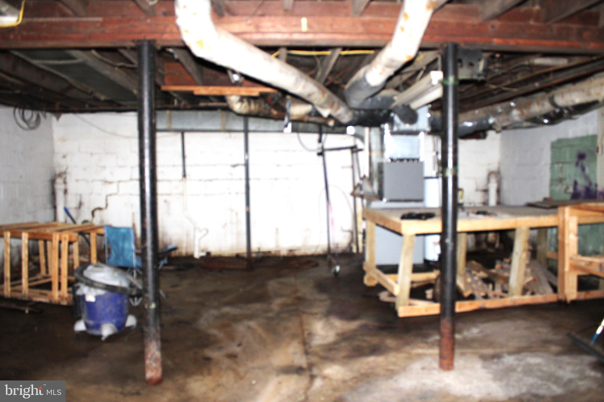 NORTH END - Residential