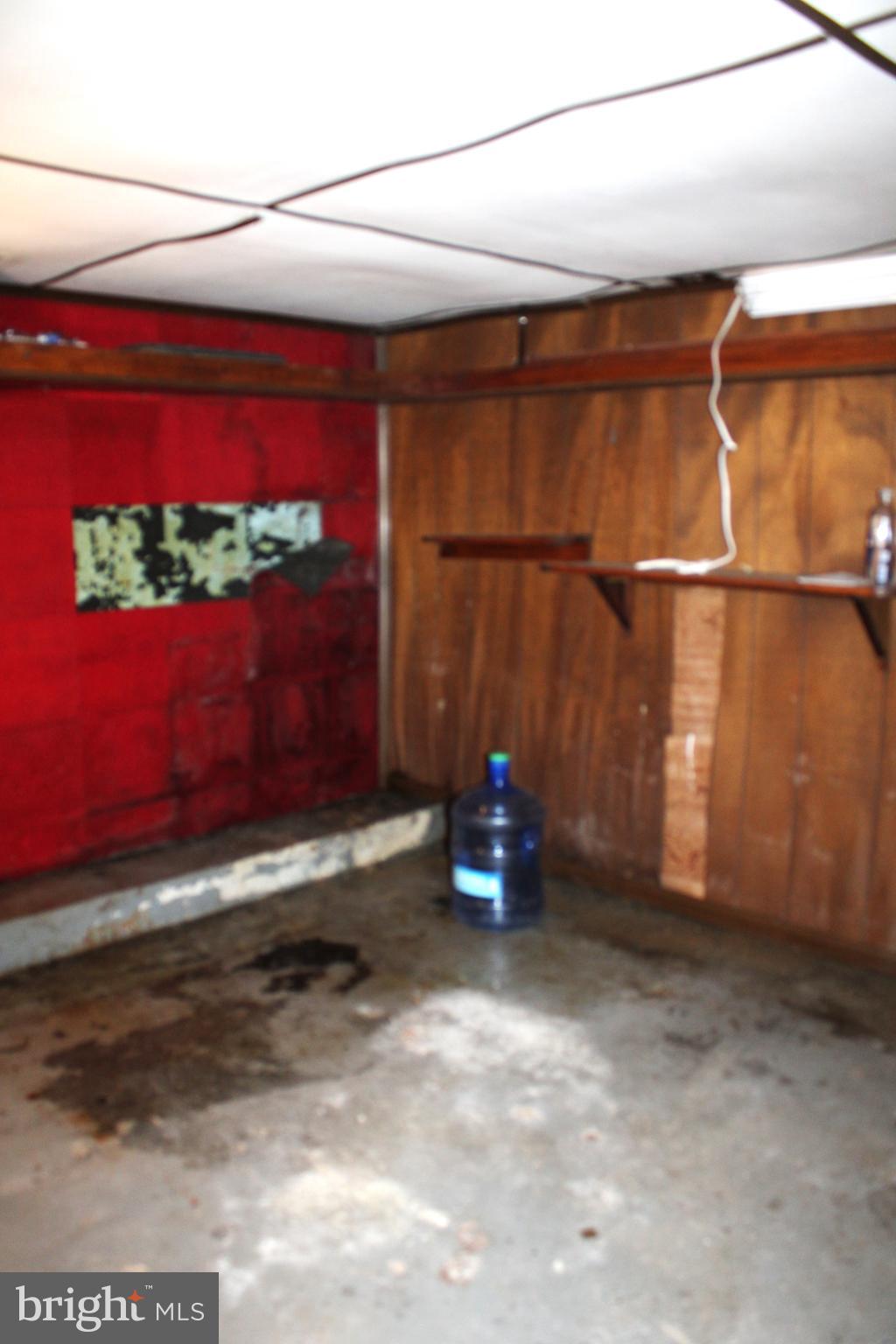 NORTH END - Residential