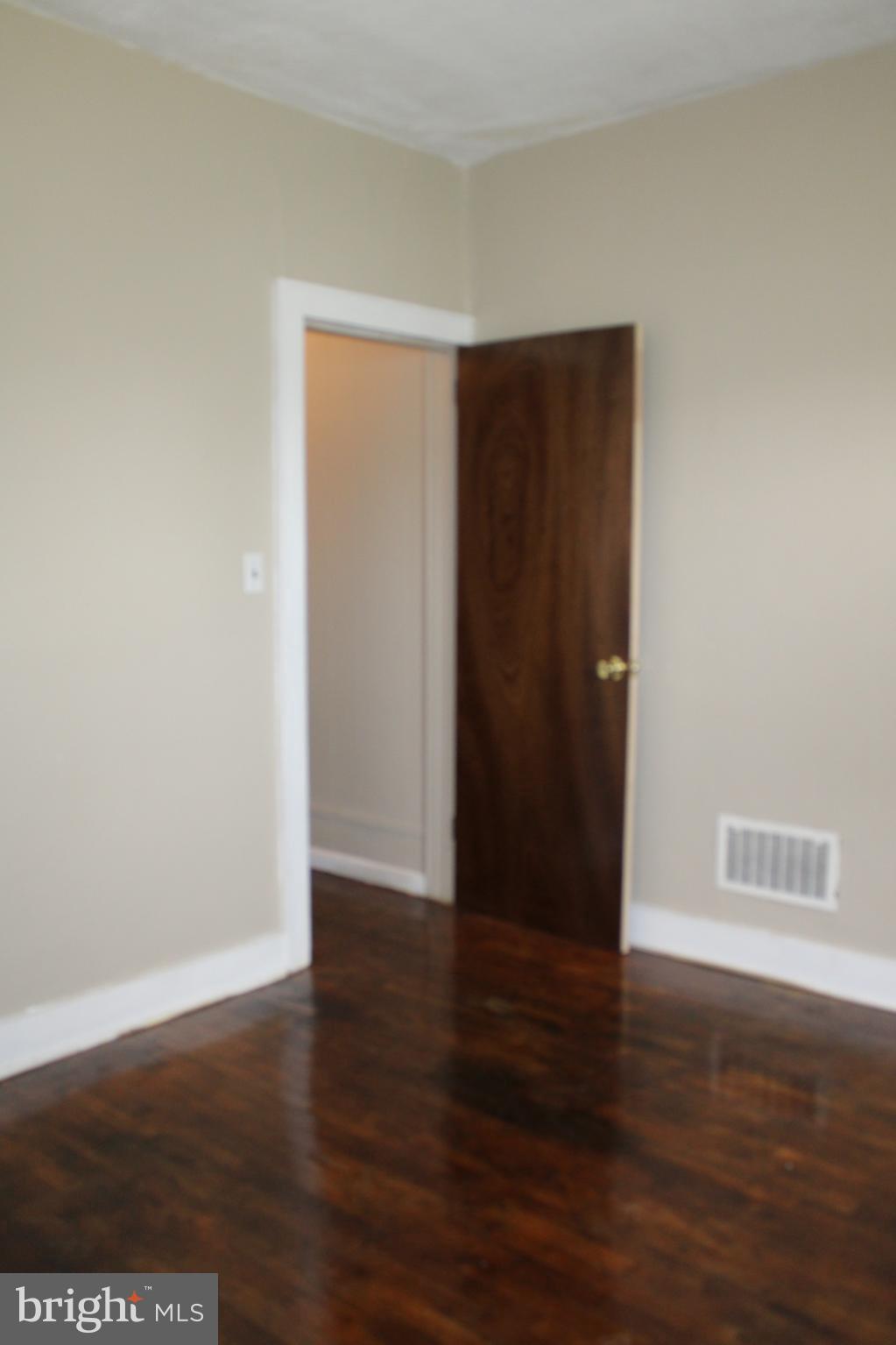 NORTH END - Residential