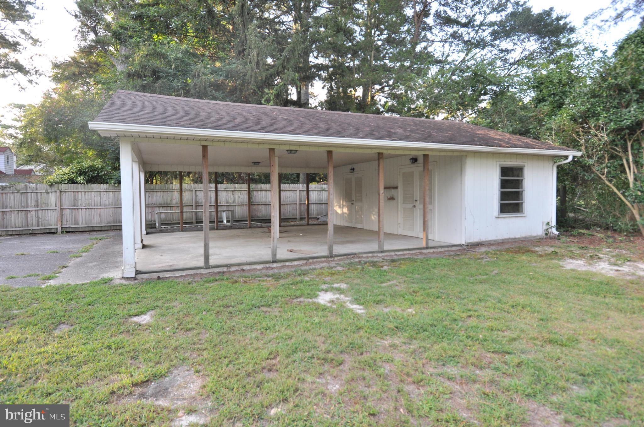 WINTER QUARTERS - Residential