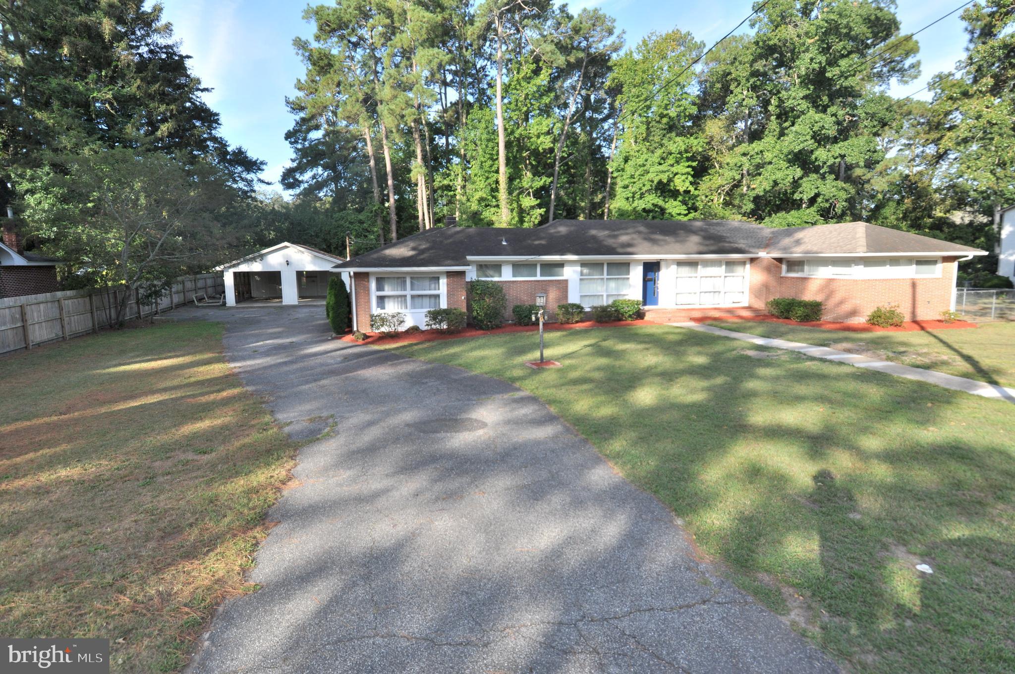 WINTER QUARTERS - Residential