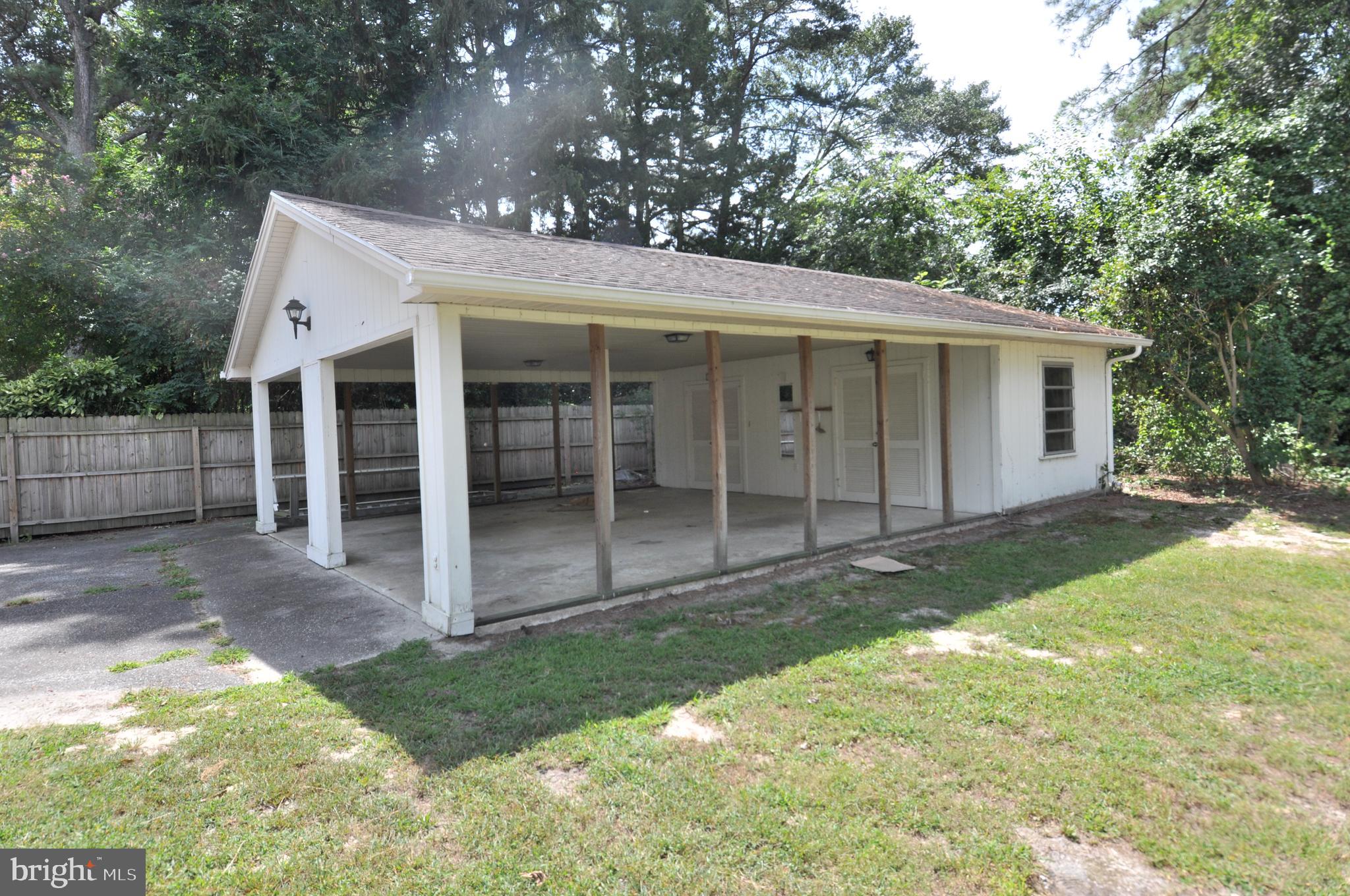 WINTER QUARTERS - Residential