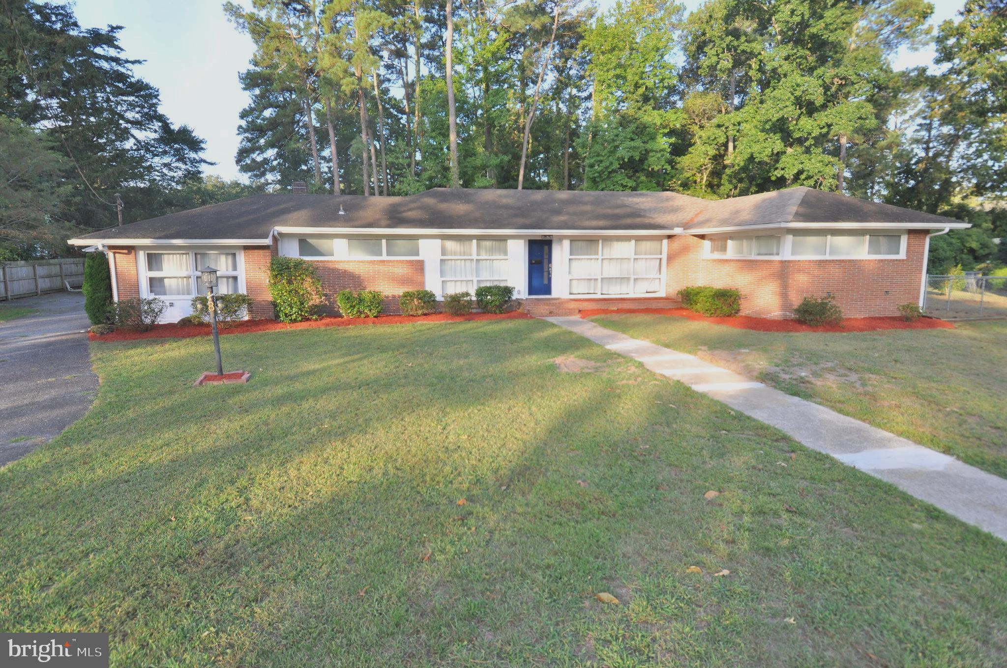 WINTER QUARTERS - Residential