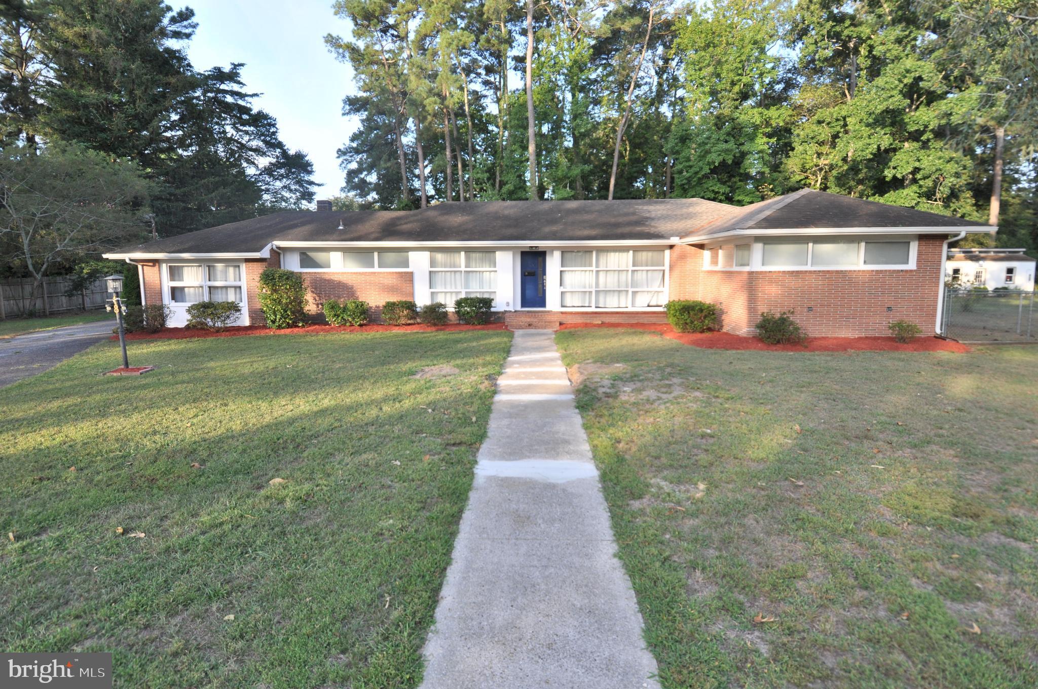 WINTER QUARTERS - Residential