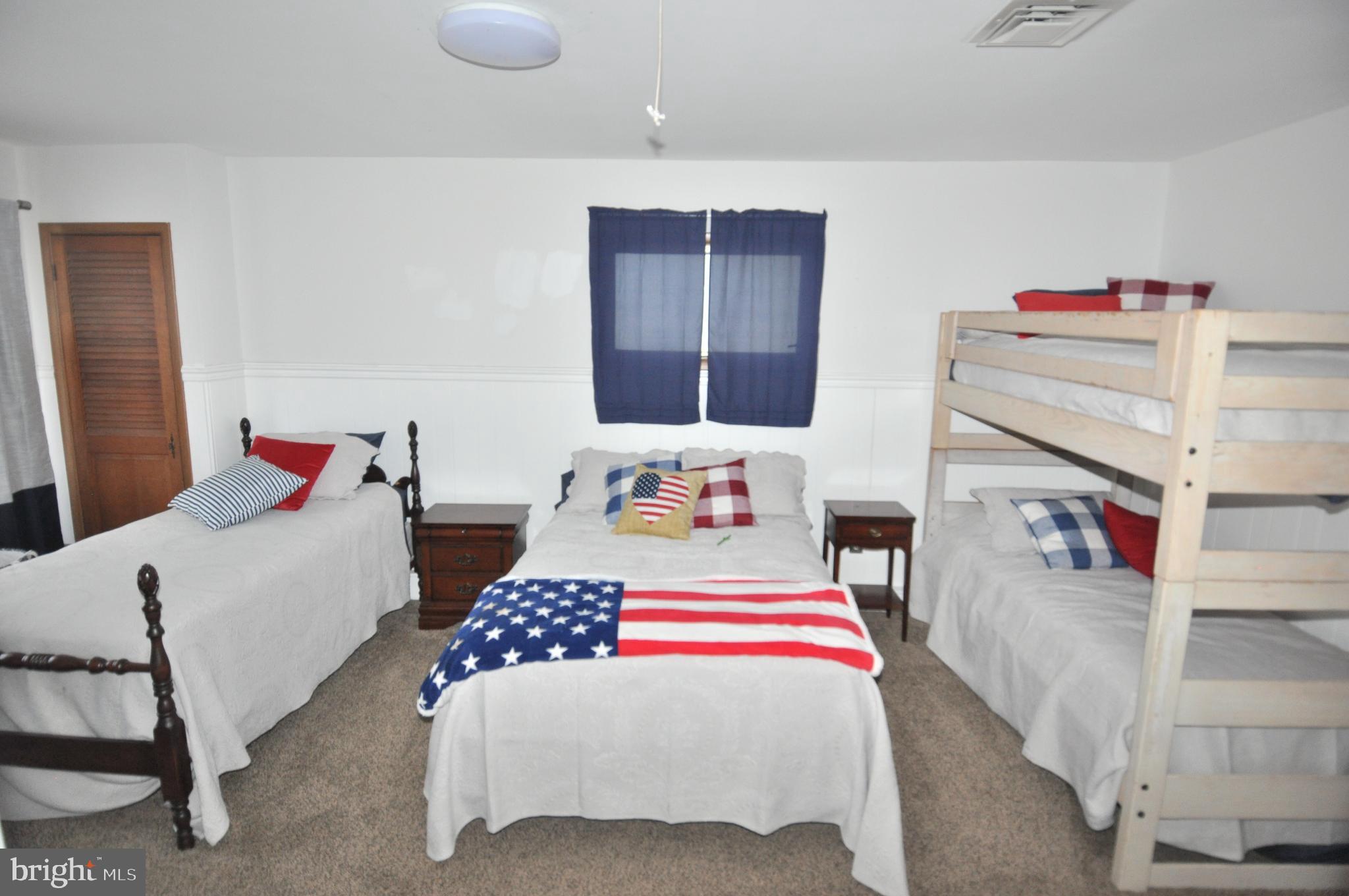 WINTER QUARTERS - Residential